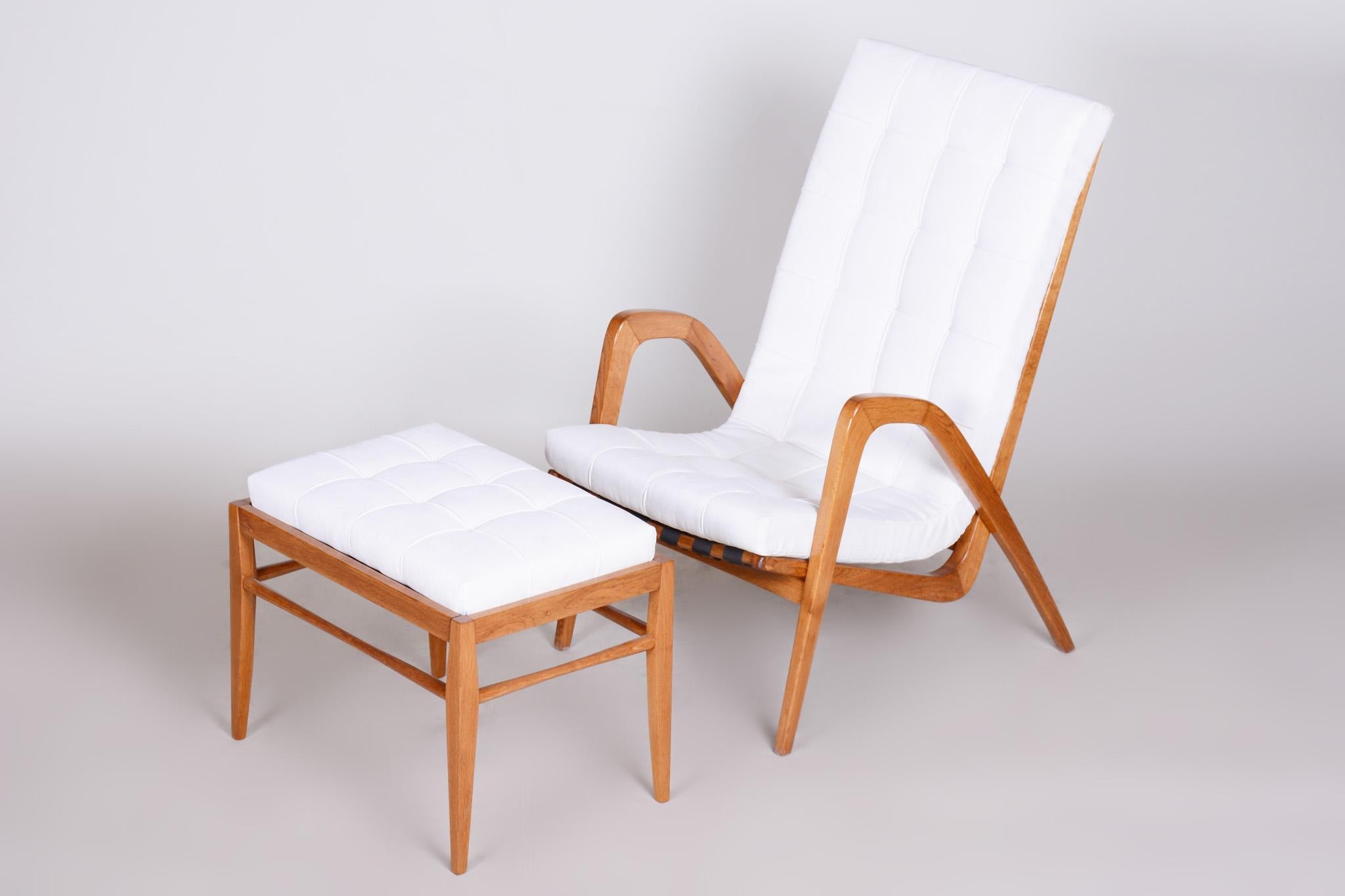 White Mid Century Armchairs Made in Czechia '50s, by Jan Vanek, Fully Restored For Sale 10