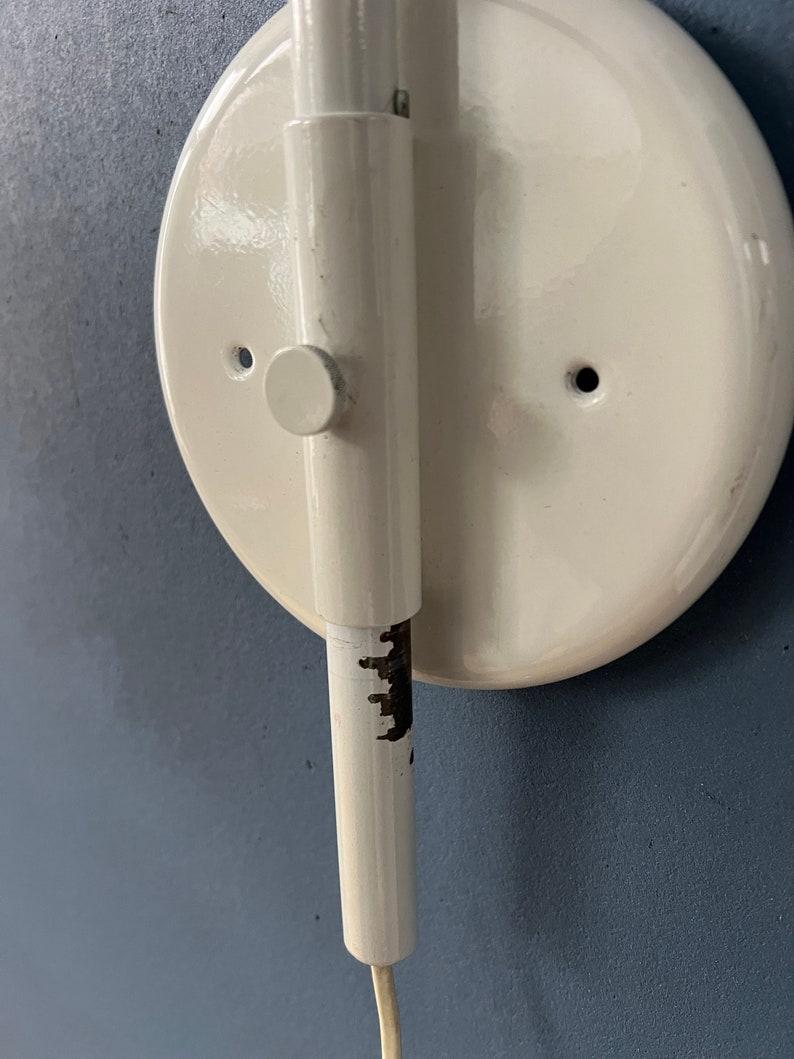 Lámpara de Pared Arco Blanco Herda Space Age, Mediados del Siglo 1970 siglo XX en venta