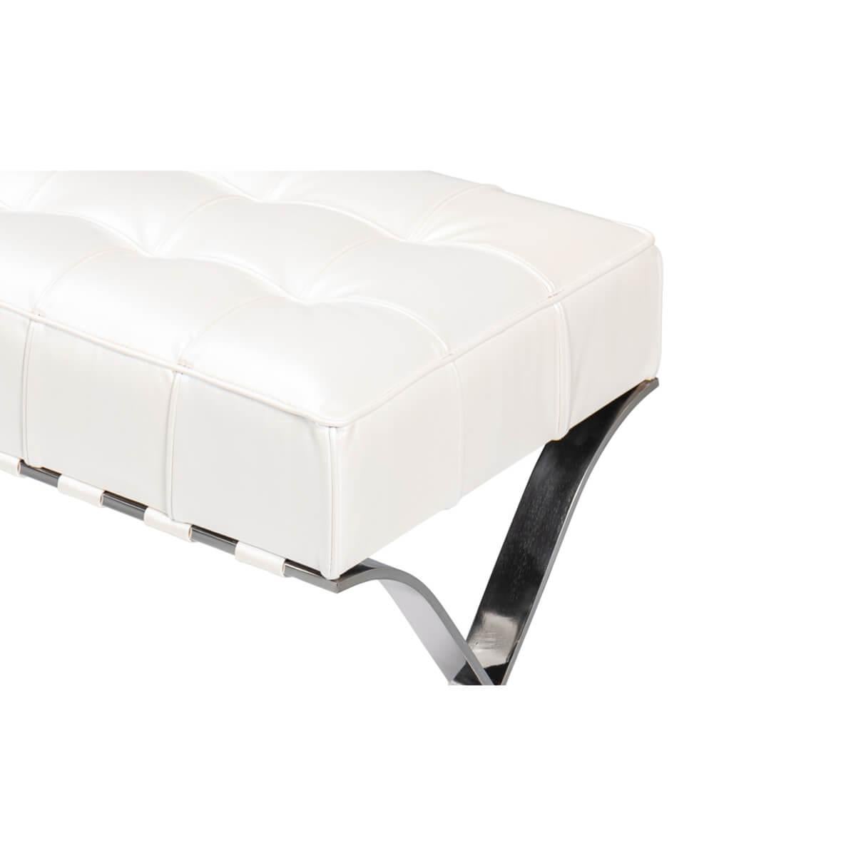 Asiatique Banc en cuir blanc mi-siècle moderne en vente
