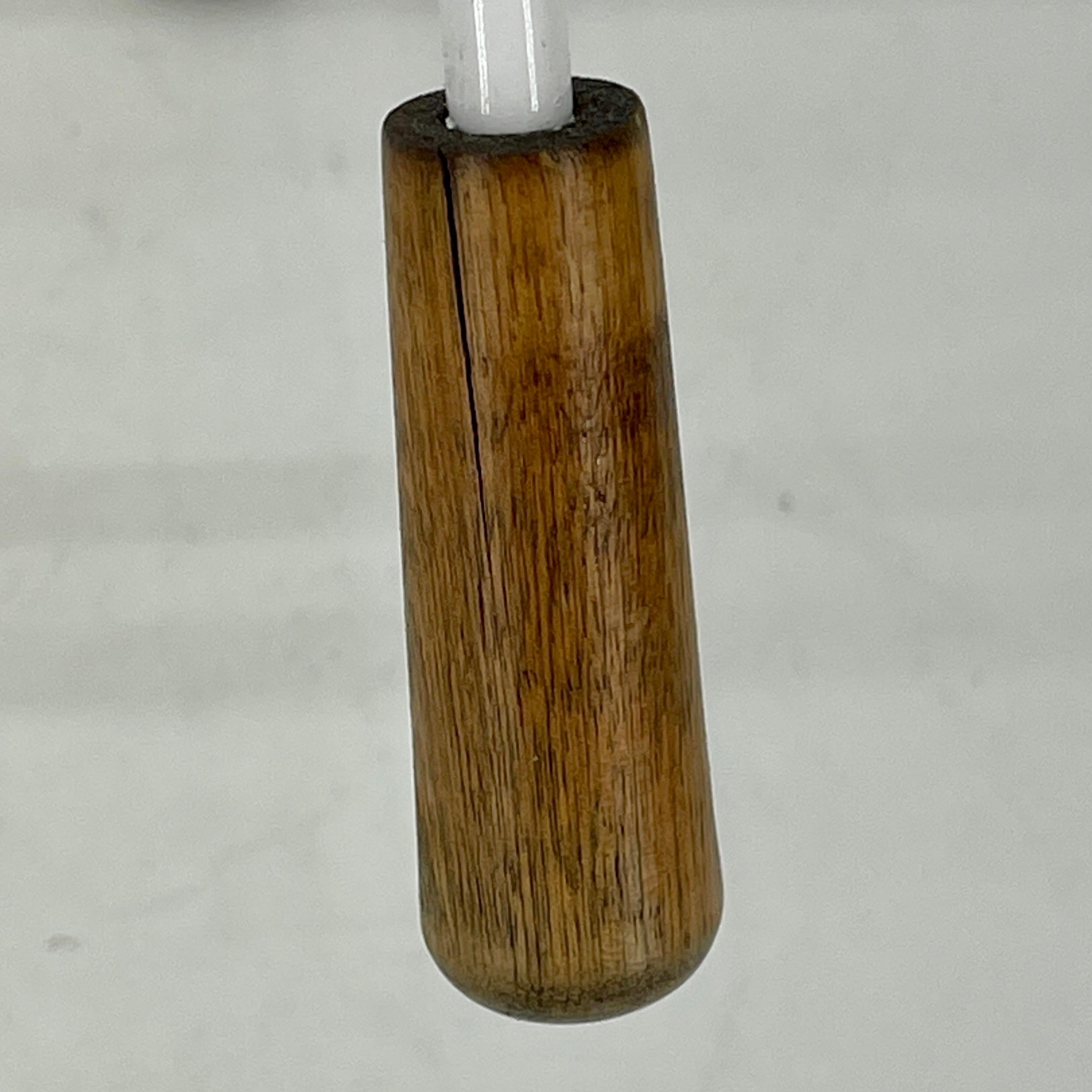 White Mid-Century Modern Wire Magazine Reck Brass Wood Handle For Sale 5