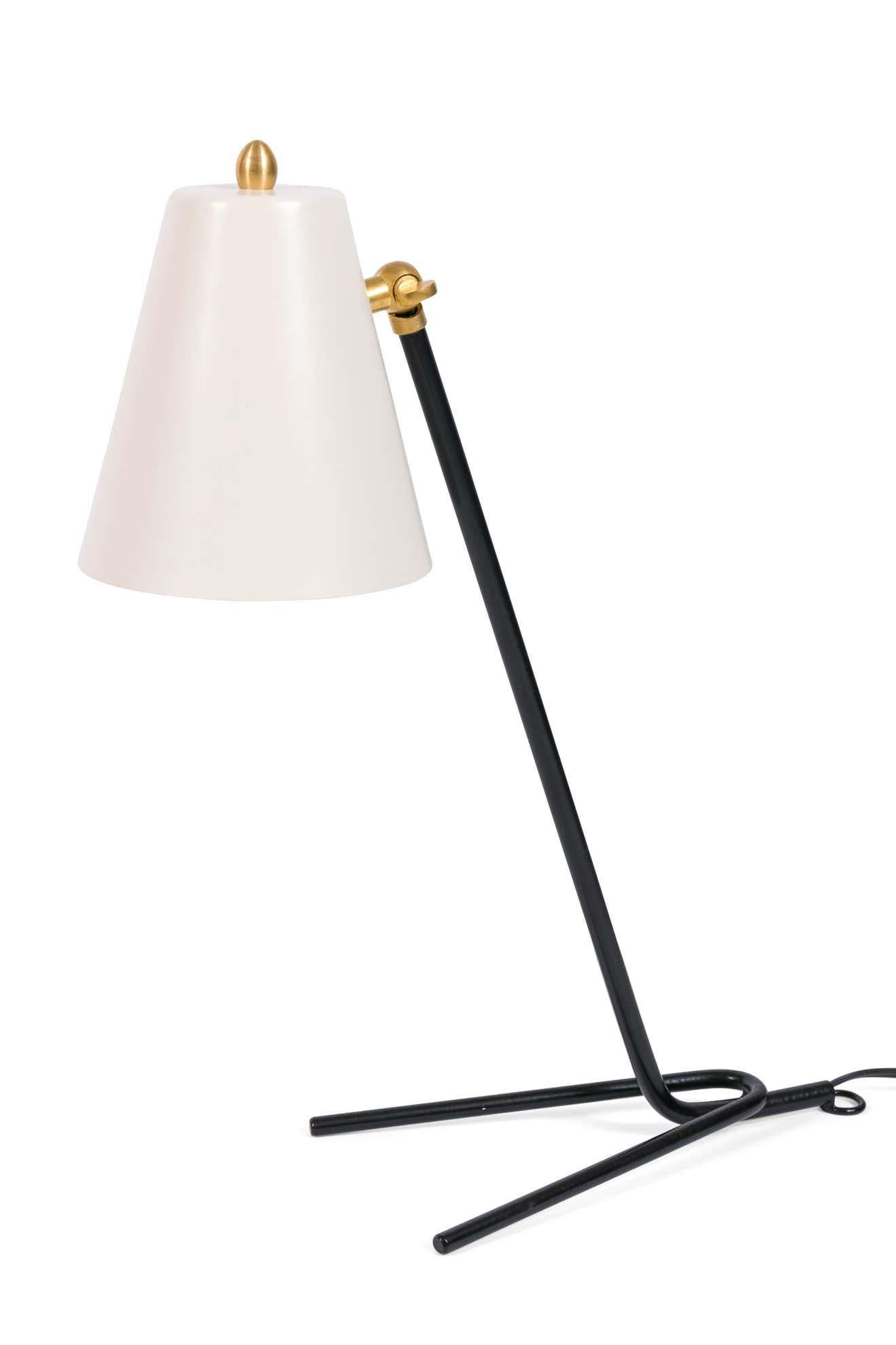Mid-Century Modern White Midcentury Style Italian Desk Lamp or Wall Light For Sale