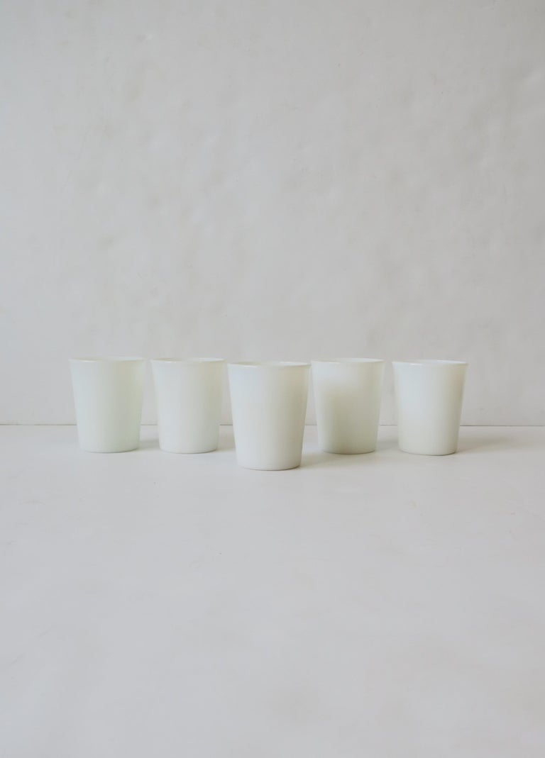White Milk Glass Cocktail Tumbler Glasses, Early 20th Century For Sale 6