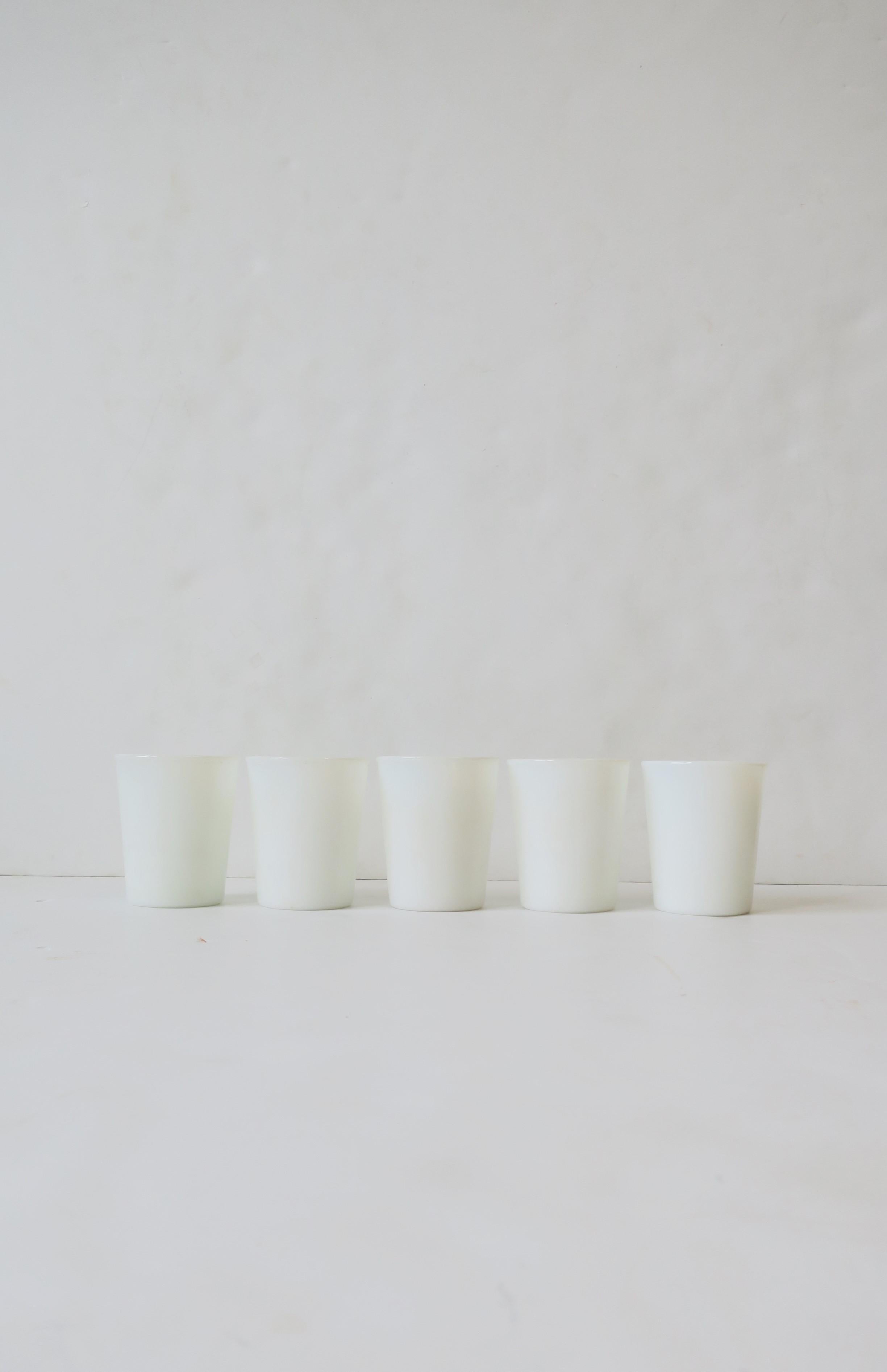 White Milk Glass Cocktail Tumbler Glasses, Set of 5, Early 20th Century In Good Condition In New York, NY