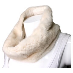 White Mink Fur Infinity Cowl With Silk Lining circa Mid-Century