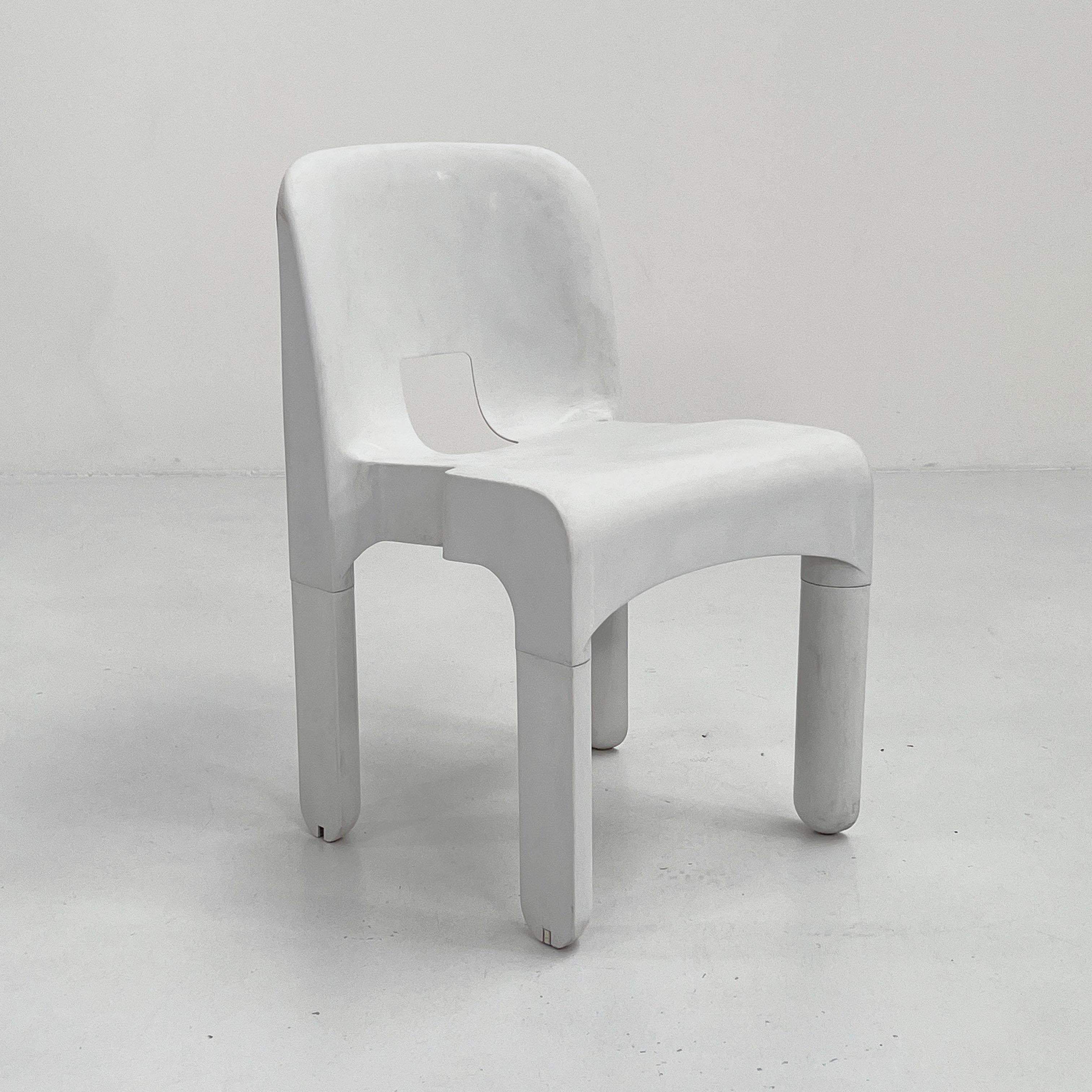 White Model 4867 Universale chair by Joe Colombo for Kartell, 1970s
2 pieces available - Price is per piece
Designer - Joe Colombo
Producer - Kartell
Model - Universale Chair / Model 4867
Design Period - Seventies
Measurements - Width 44 cm x