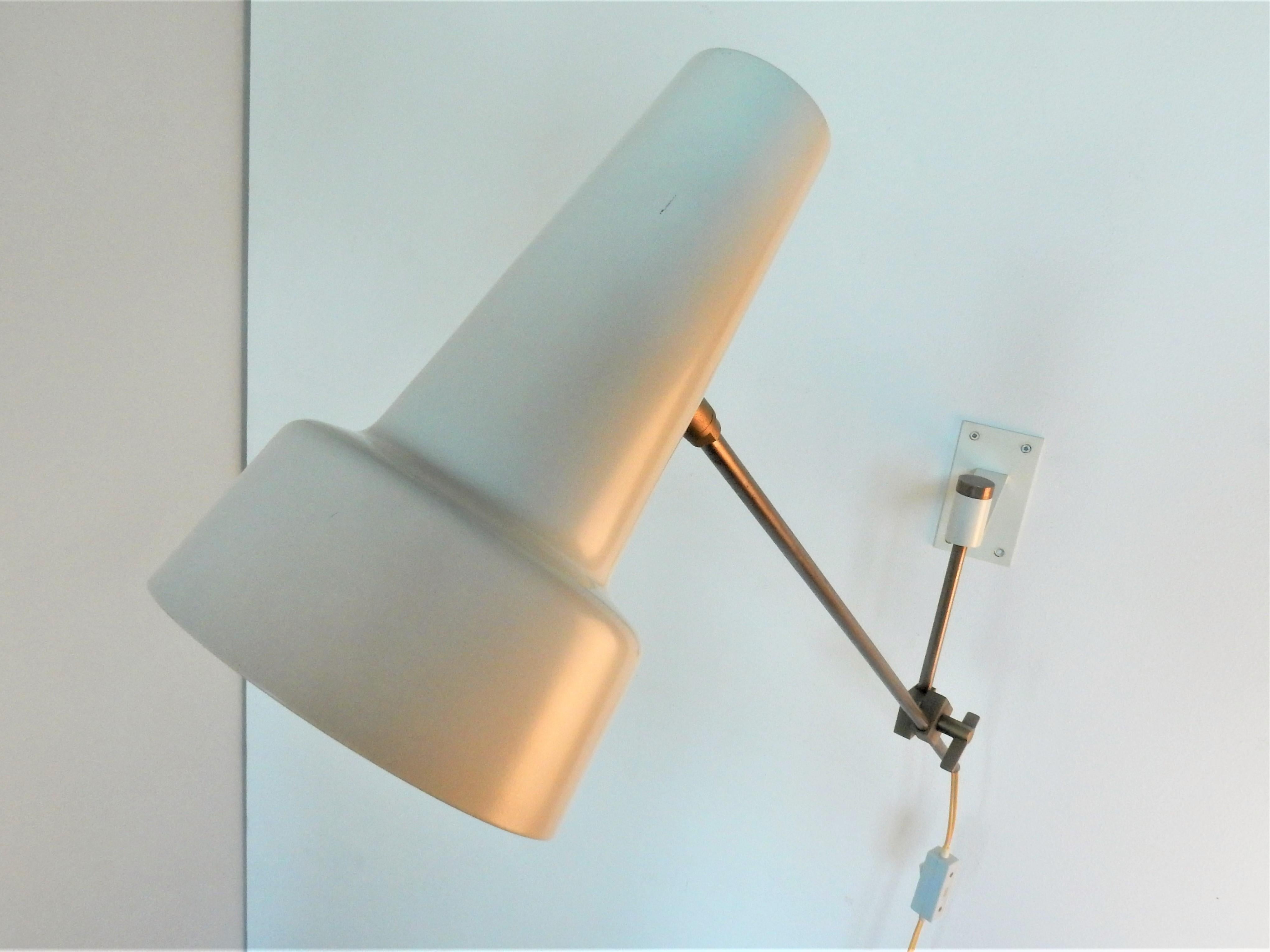 Dutch White Model 55 Wall Lamp by Willem Hagoort for Hagoort Lighting, 1960s