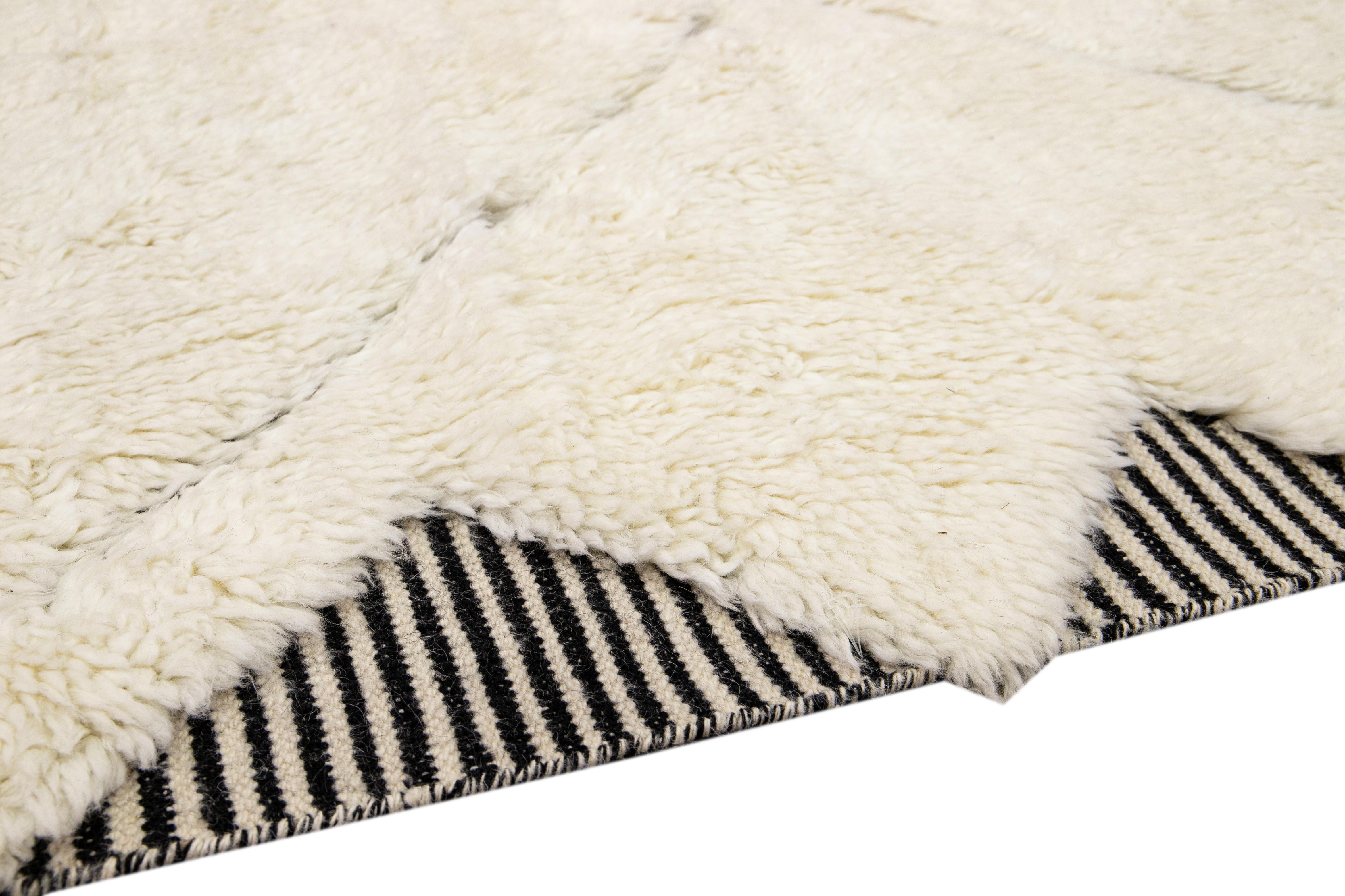 White Modern Moroccan Style Tribal Shag Wool Rug For Sale 1