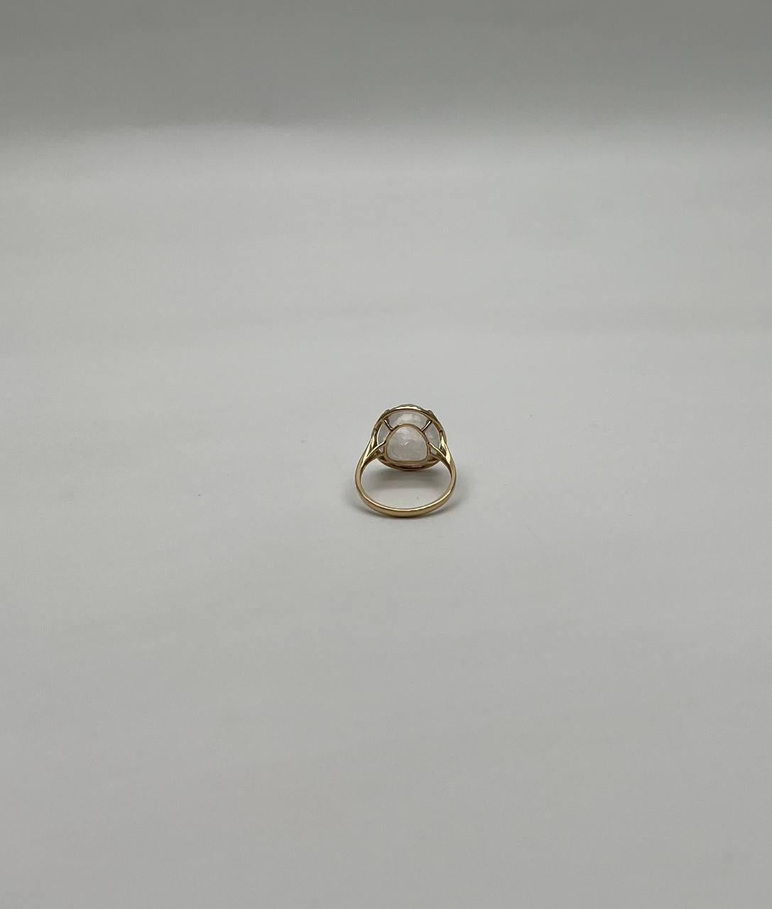 Weißer Mondstein Diamanten Halo Set 14 Gelbgold Aussage Einzigartige Cocktail Ring im Angebot 4
