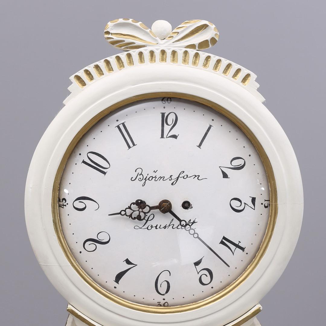 Gustavian White Mora Clock Swedish Early 1800s Antique Gold Björnsson Loushult
