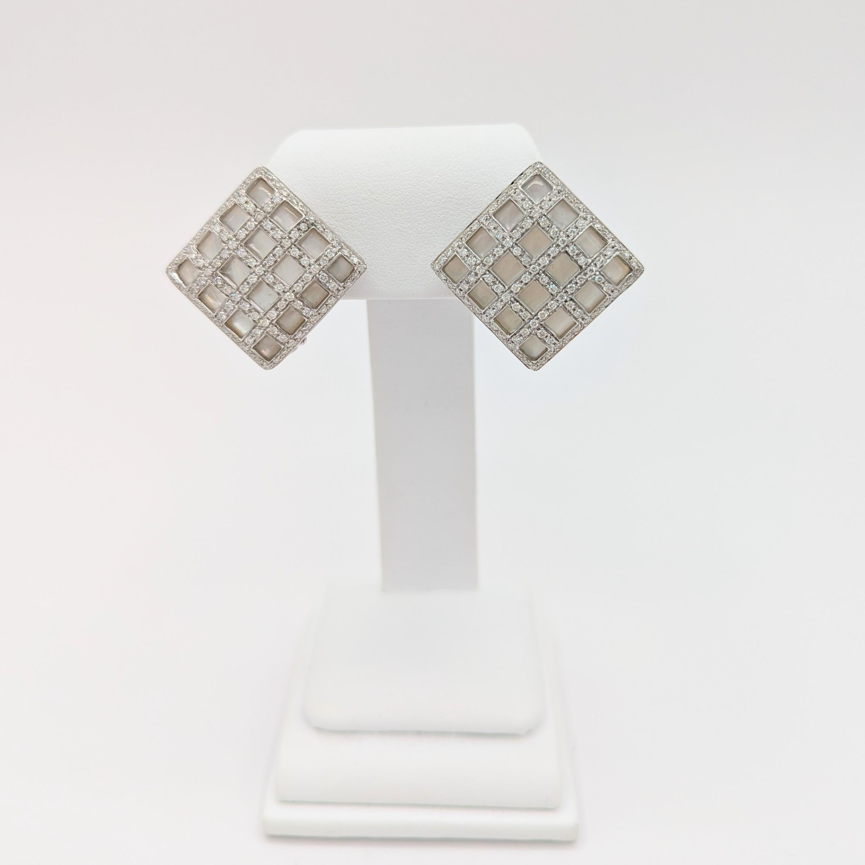 White Mother of Pearl and White Diamond Earrings in 18K White Gold In New Condition In Los Angeles, CA