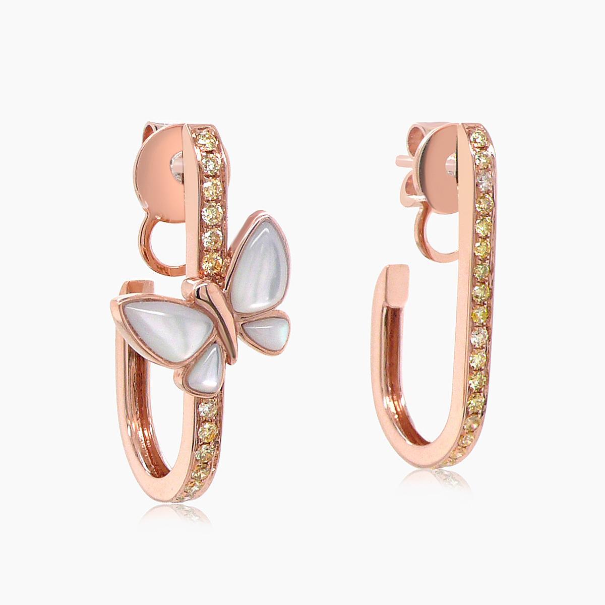 Dimensions: 2.60x1.20x1.60cm
Color: 18K Rose Gold
Materials:
