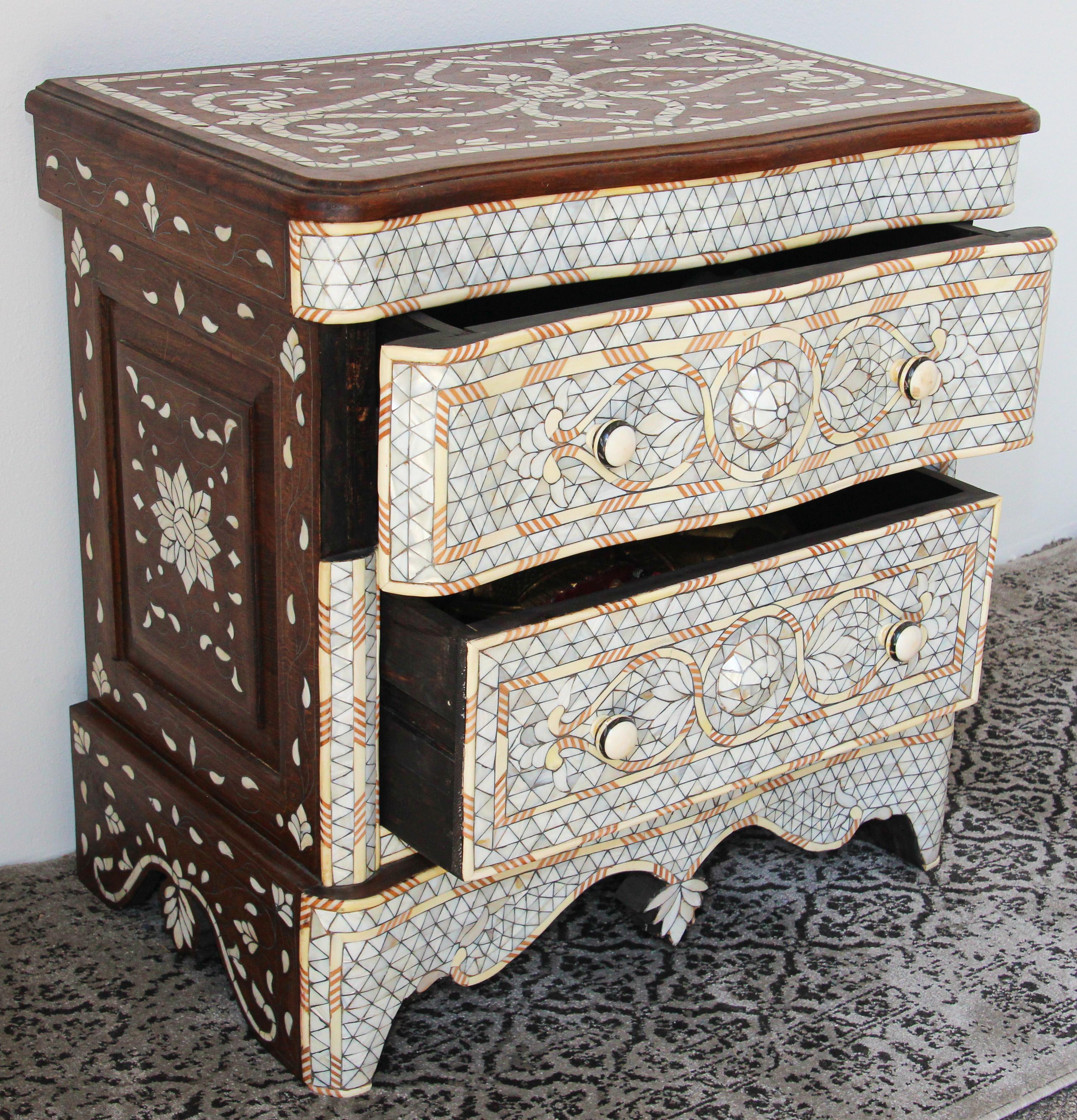 White Inlay Moorish Moroccan Nightstand Dresser 5
