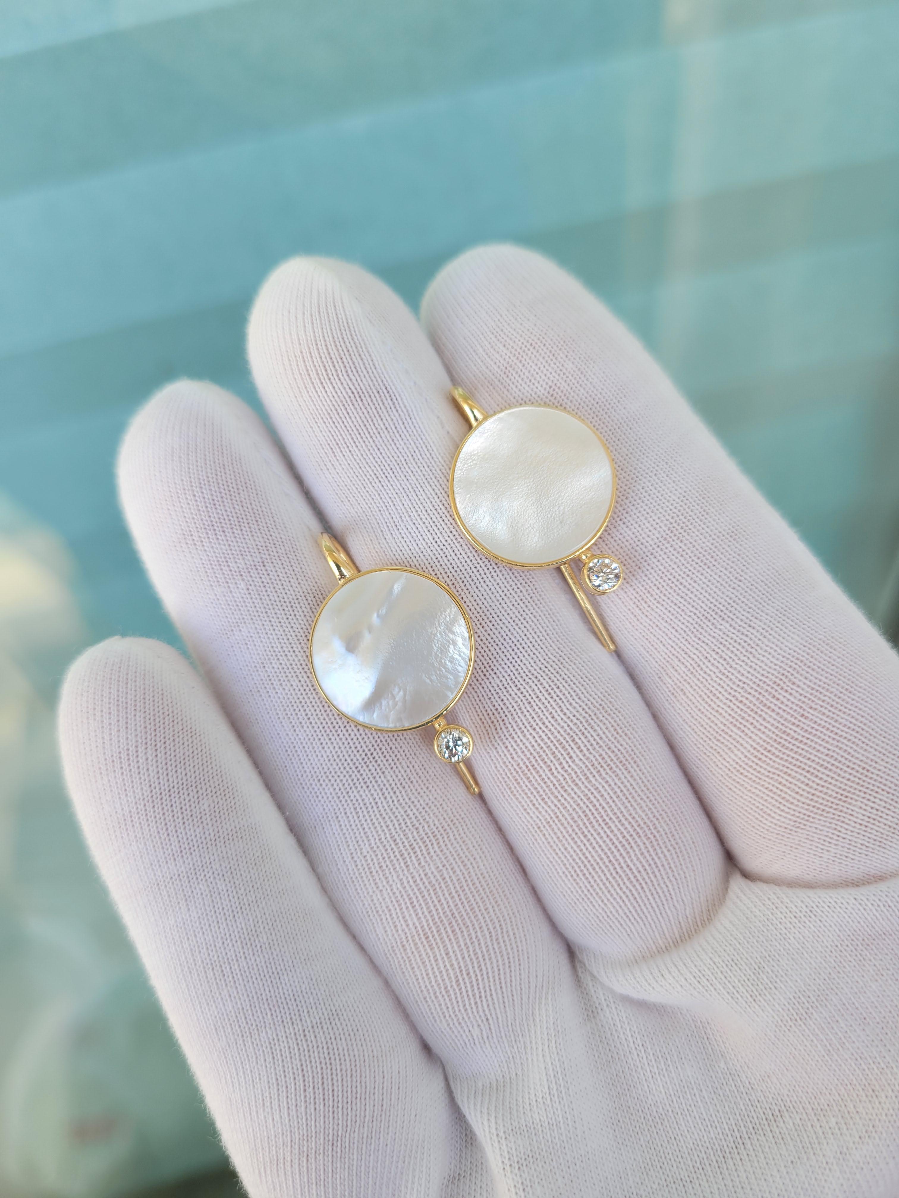 Round Cut White Mother Of Pearl Shell Earrings with moissanite. For Sale