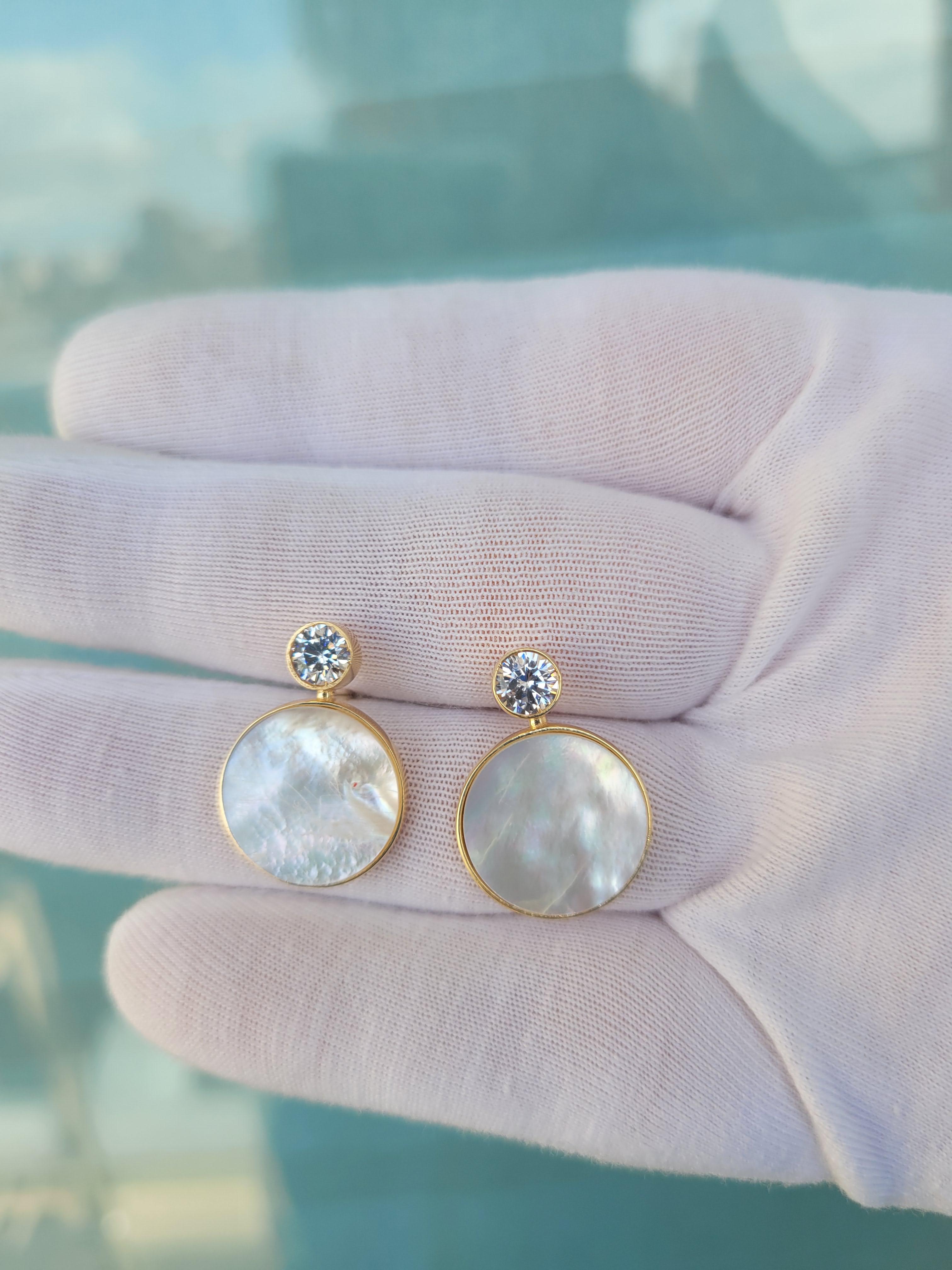 Round Cut White Mother Of Pearl Shell Stud Earrings with moissanite. For Sale