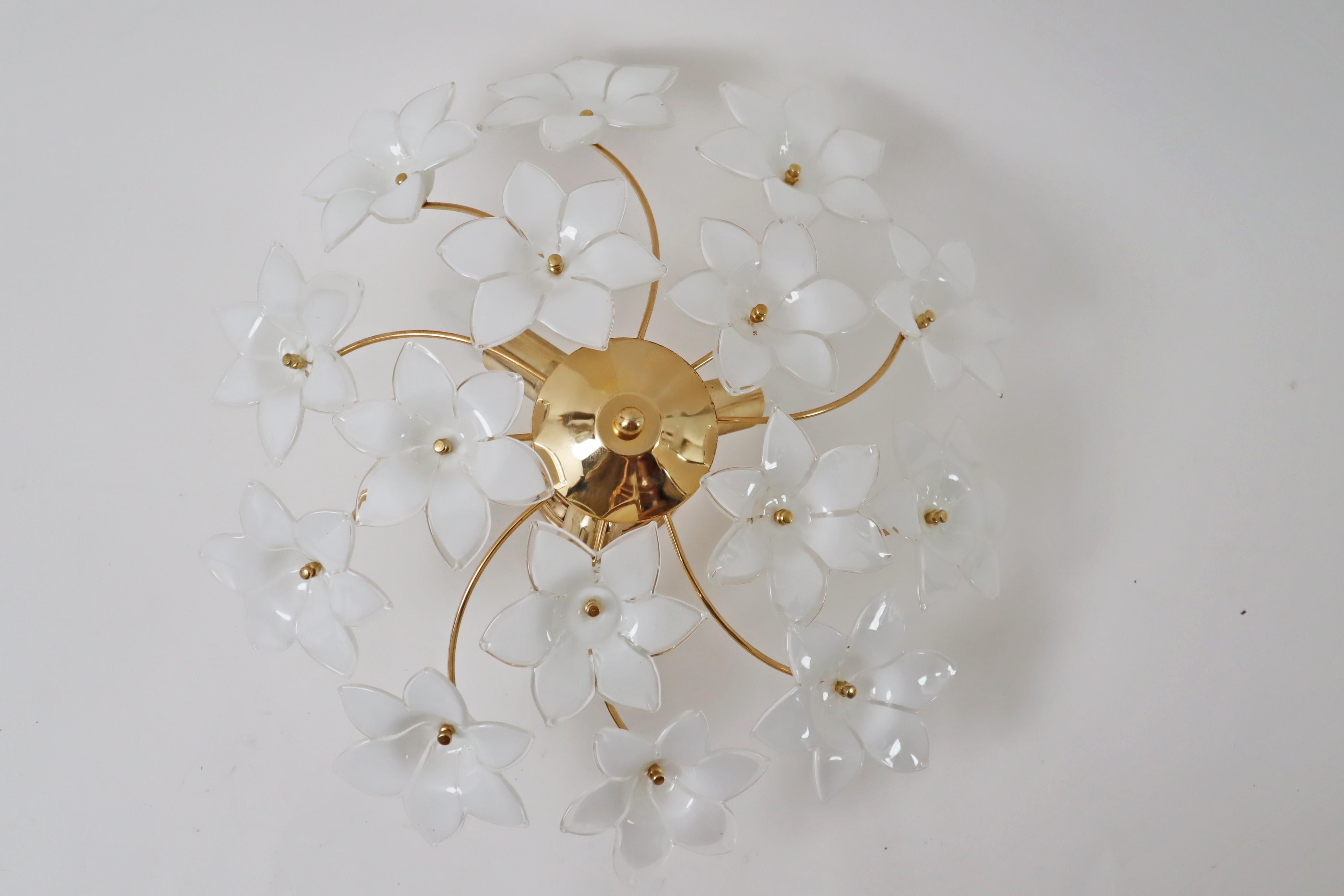 White Murano flowered glass hanging lamp, Austria, 1990s For Sale 6