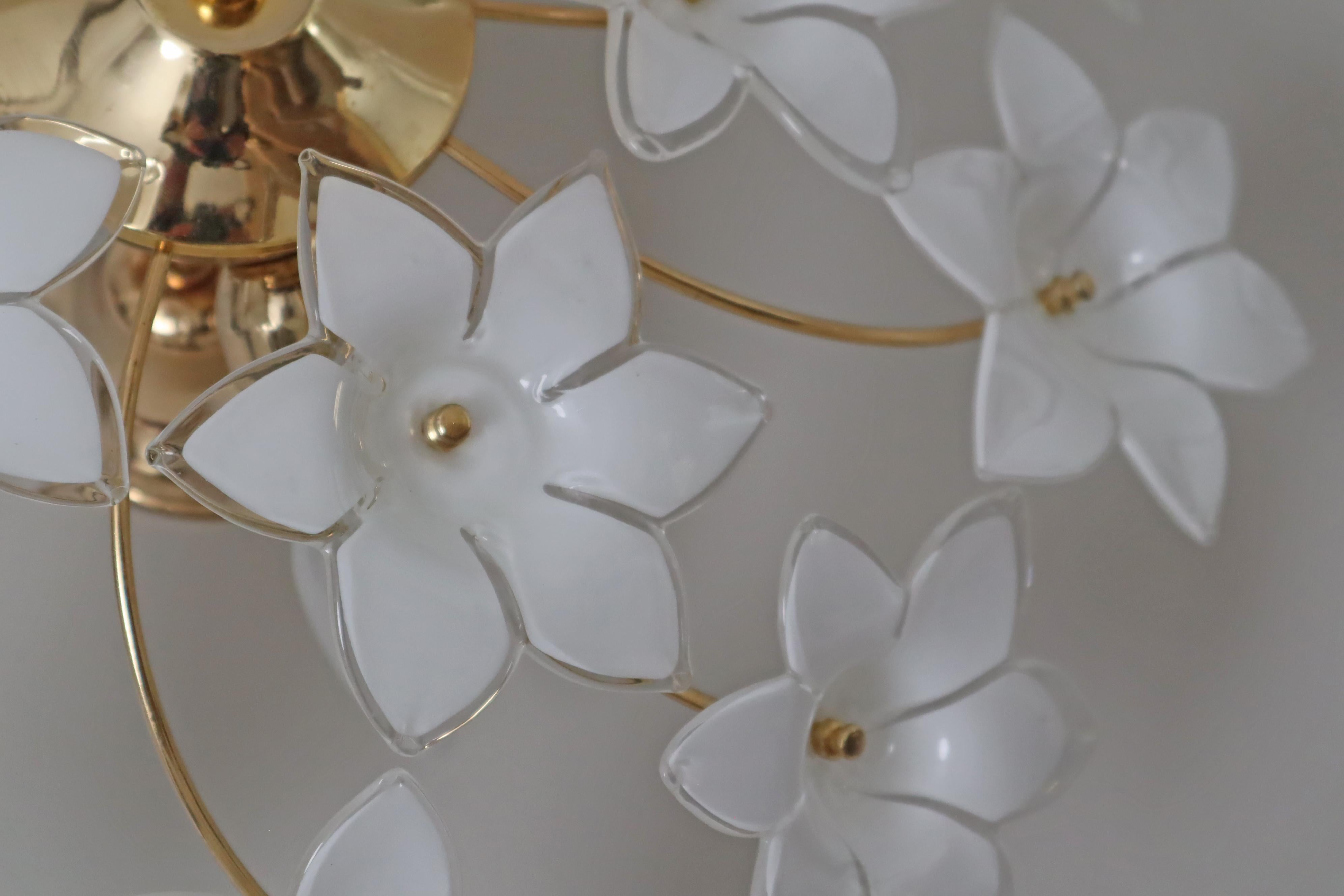 White Murano flowered glass hanging lamp, Austria, 1990s For Sale 9