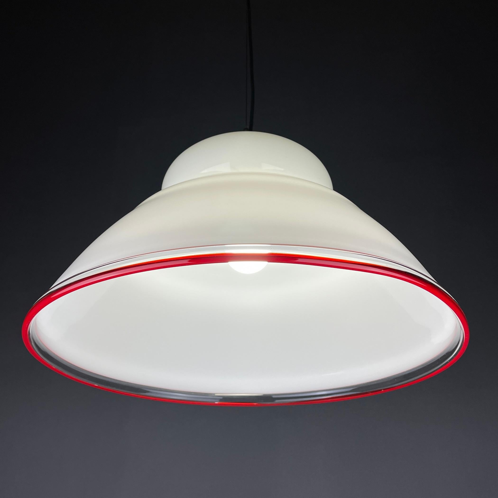 White Murano Pendant Lamp XL Chandelier, Italy, 1970s For Sale 5