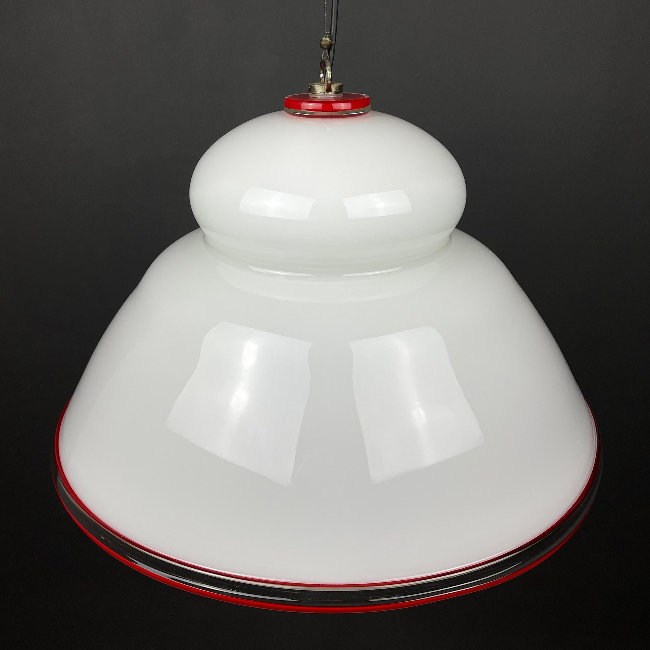 White Murano Pendant Lamp XL Chandelier, Italy, 1970s For Sale 6