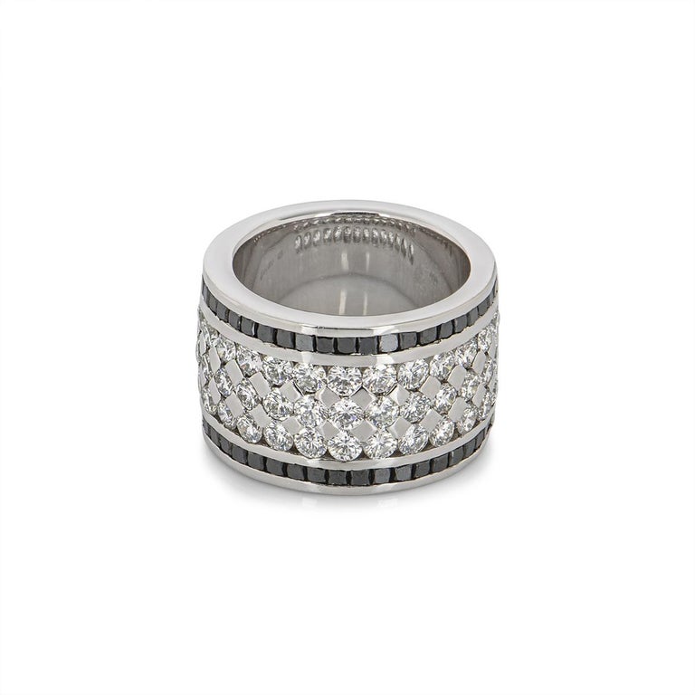 White nd Black Diamond Dress Ring 1.40 Carat For Sale at 1stDibs