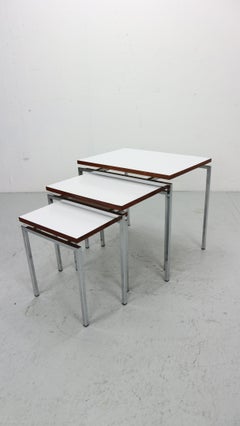 White Nesting Table Set with chrome frame and wood detail, 1970s