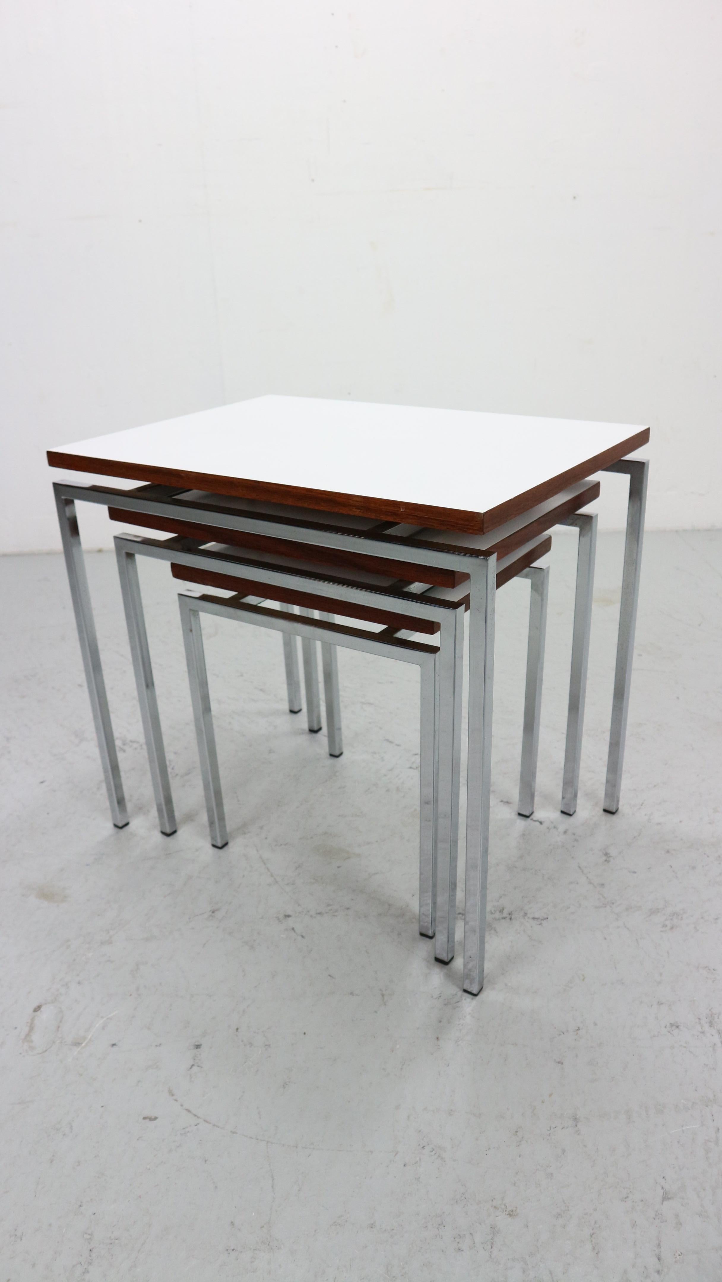 Dutch White Nesting Table Set with chrome frame and wood detail, 1970s For Sale
