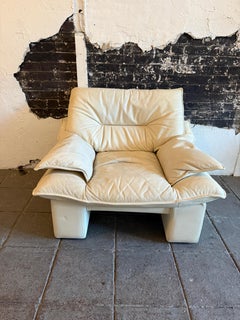 White Nicoletti Salotti Post Modern Italian Leather Low lounge chair ottoman