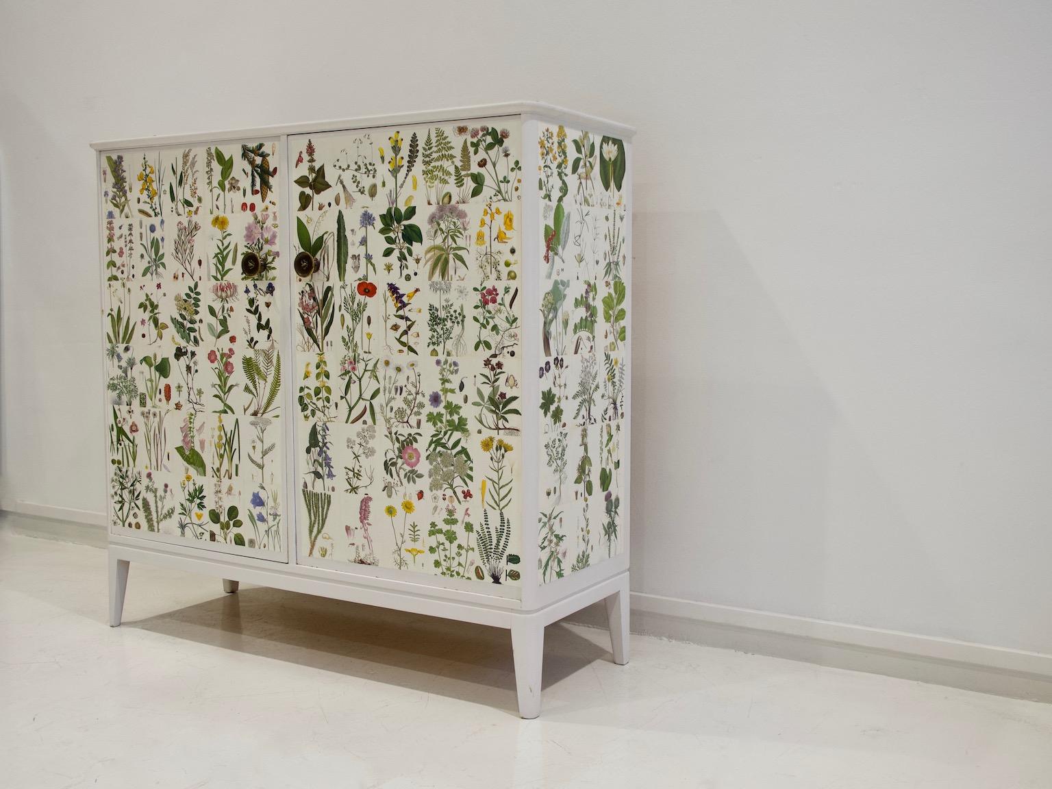 Scandinavian Modern White Nordens Flora Cabinet