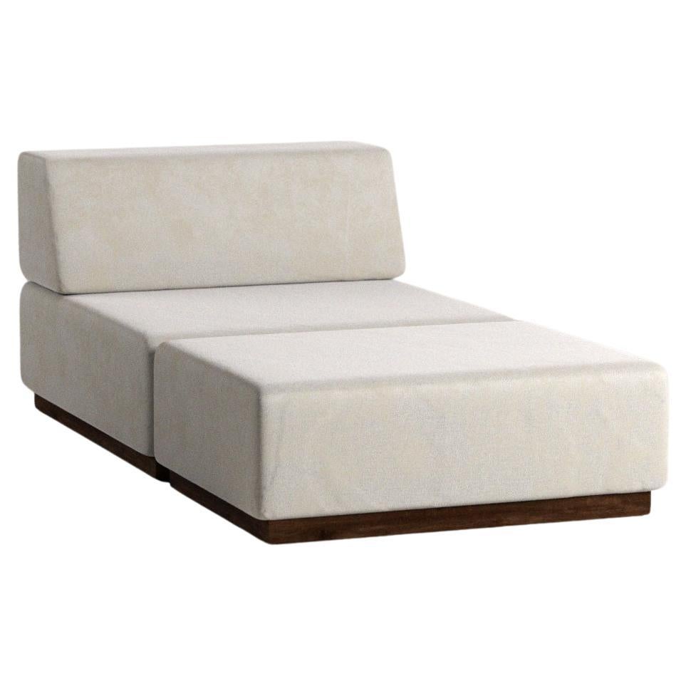 White Nube Lounger with Ottoman by Siete Studio For Sale