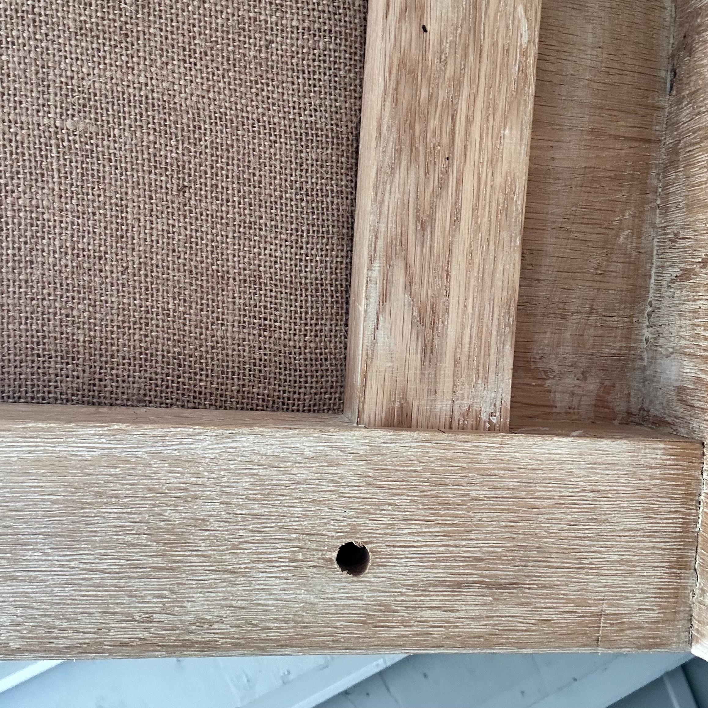 Banco de Roble Blanco en Acabado Natural Tapizado en Faux Sherpa 70