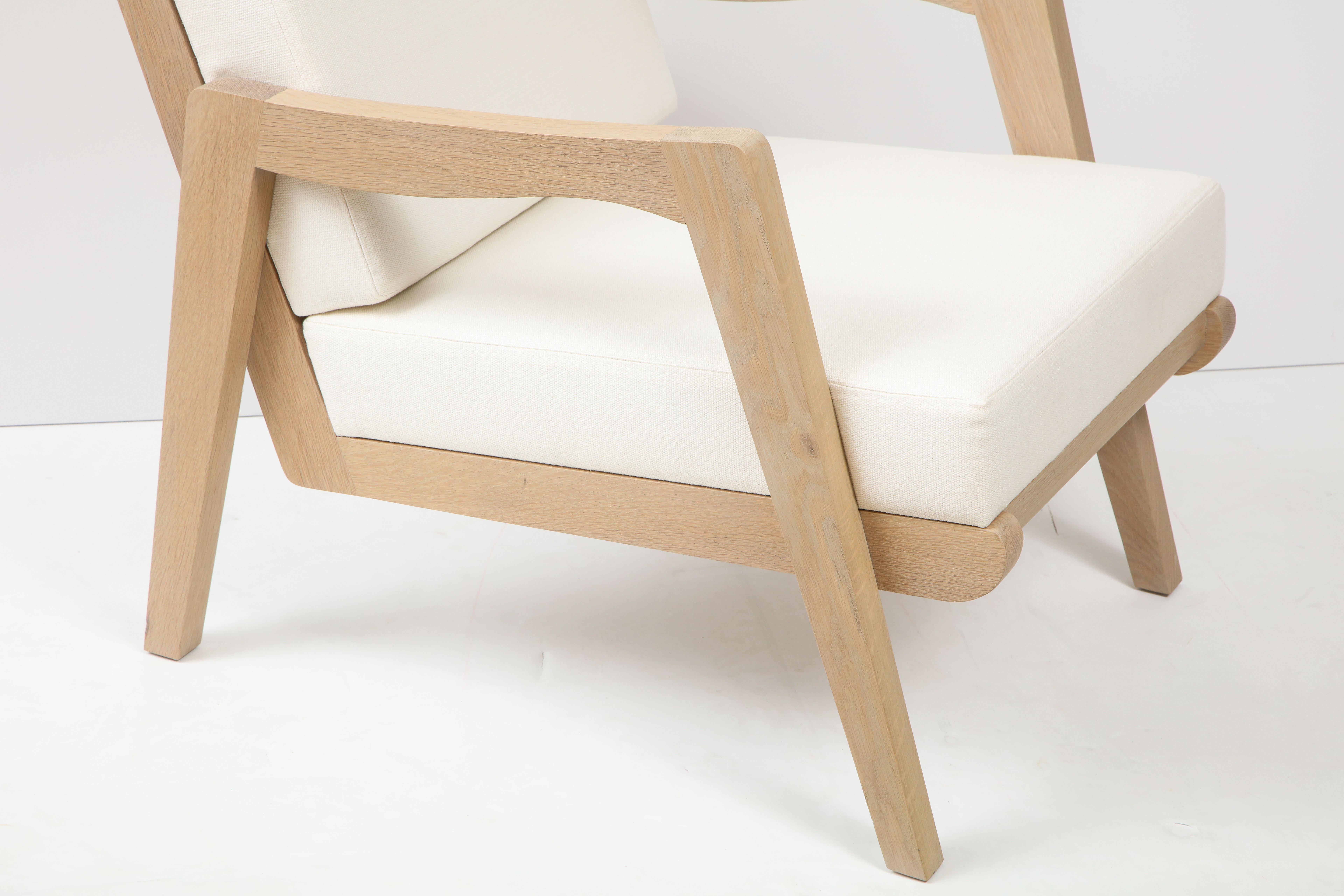 Chaise longue en chêne blanc:: style français des années 1950:: fabriquée sur commande:: COM Neuf - En vente à Brooklyn, NY