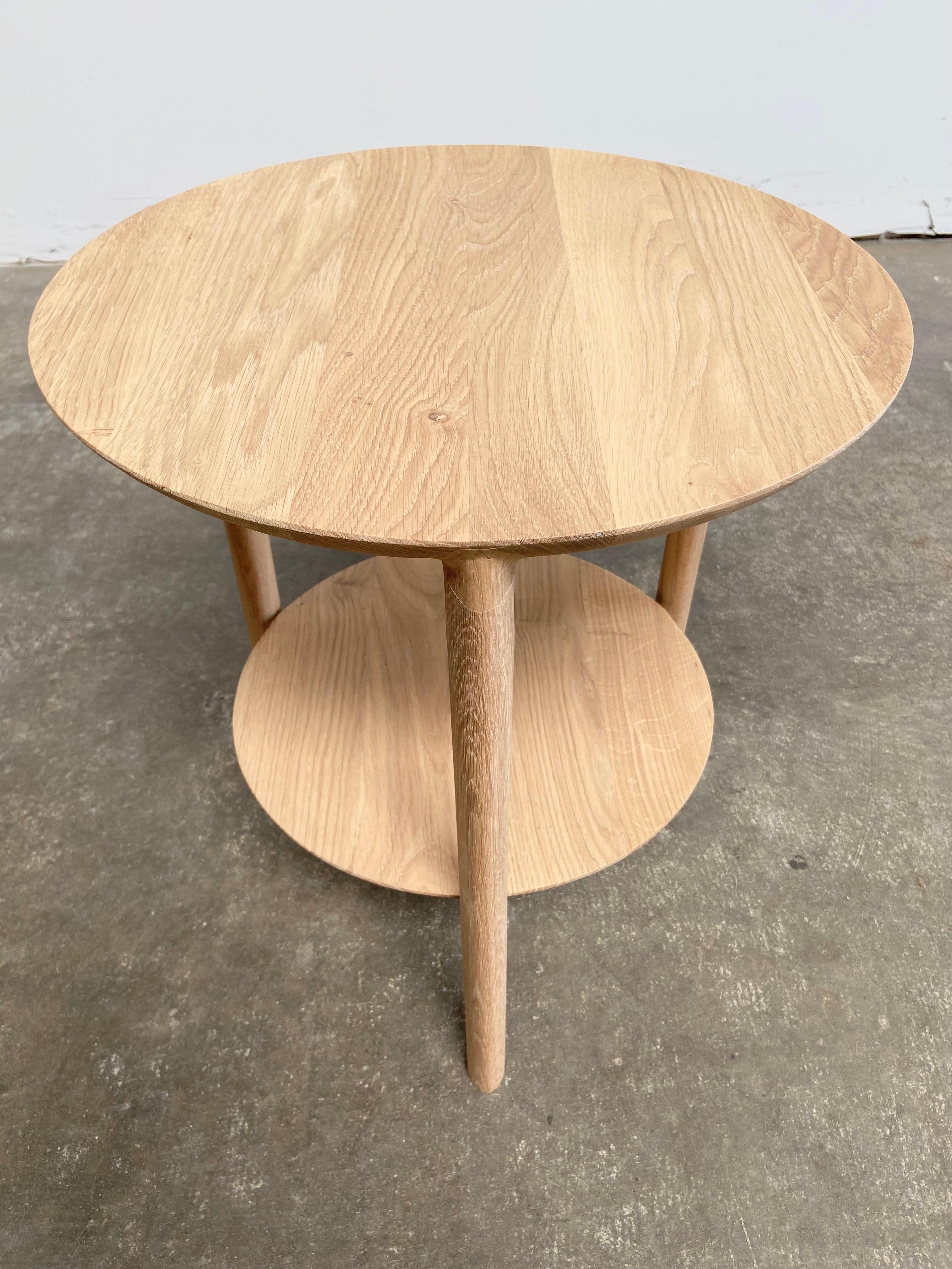 White Oak Modern Side Table In New Condition In Brea, CA