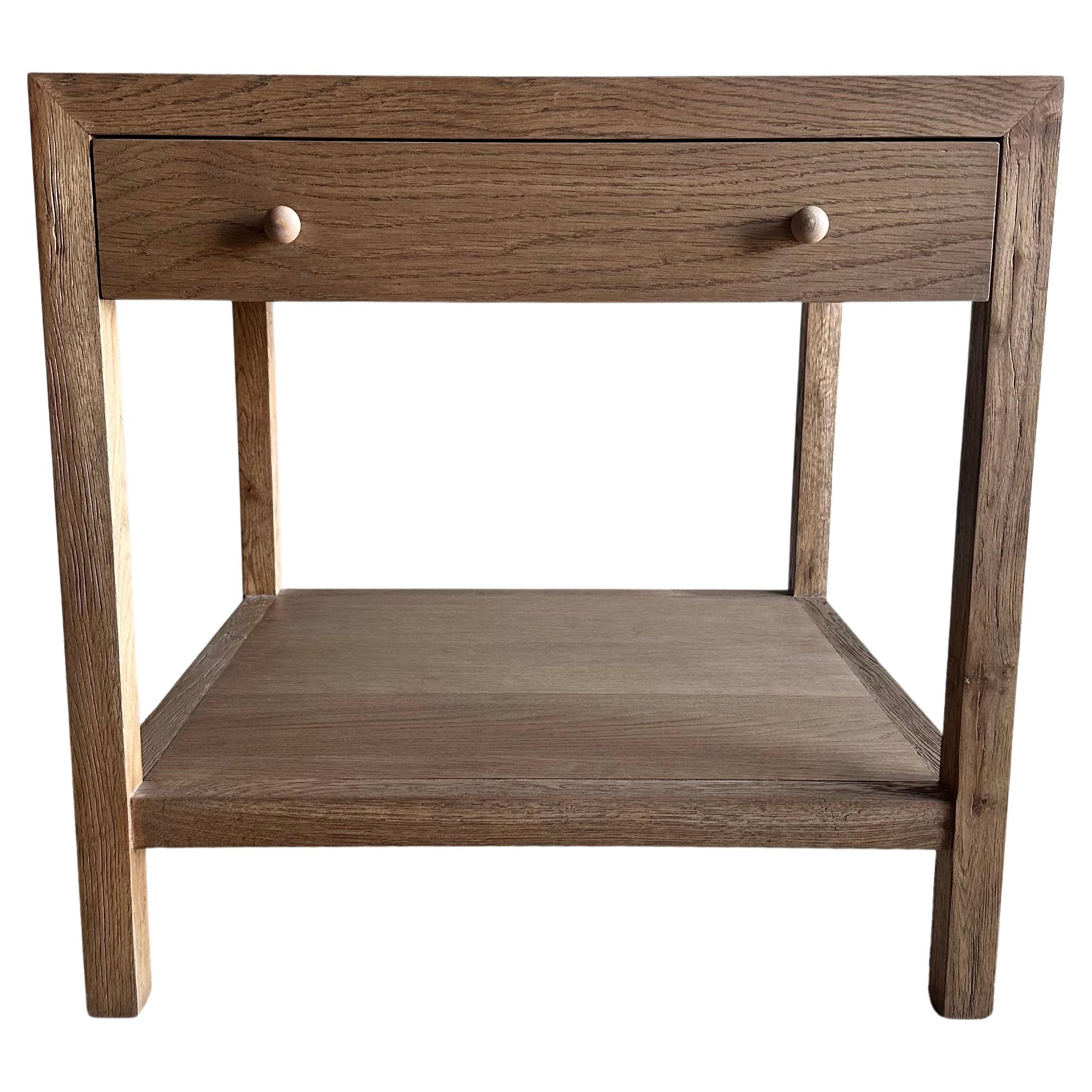 Table de nuit en Oak Oak avec un seul tiroir à fermeture douce