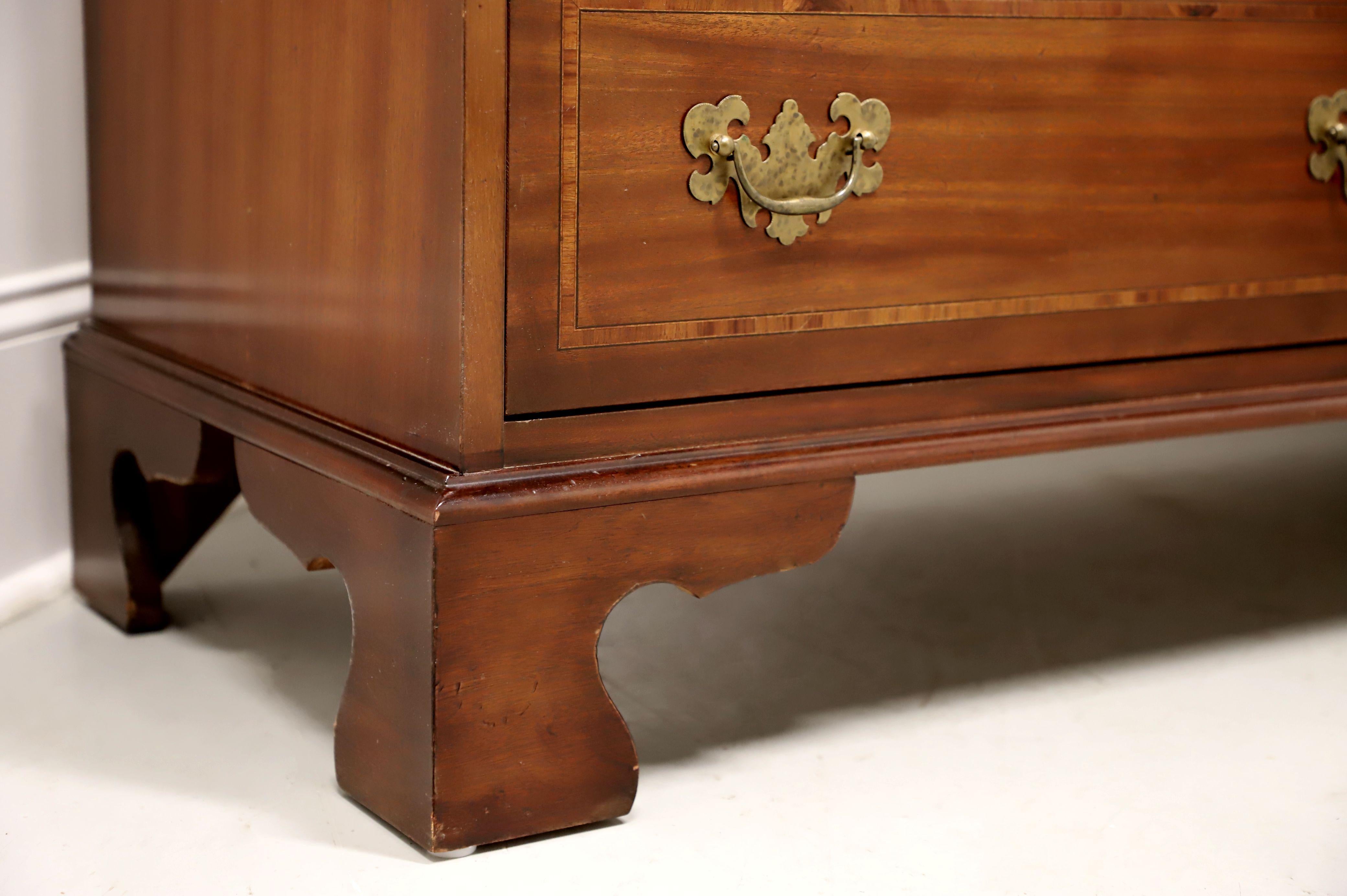 WHITE OF MEBANE Banded Mahogany Chippendale Dressing Chest For Sale 2