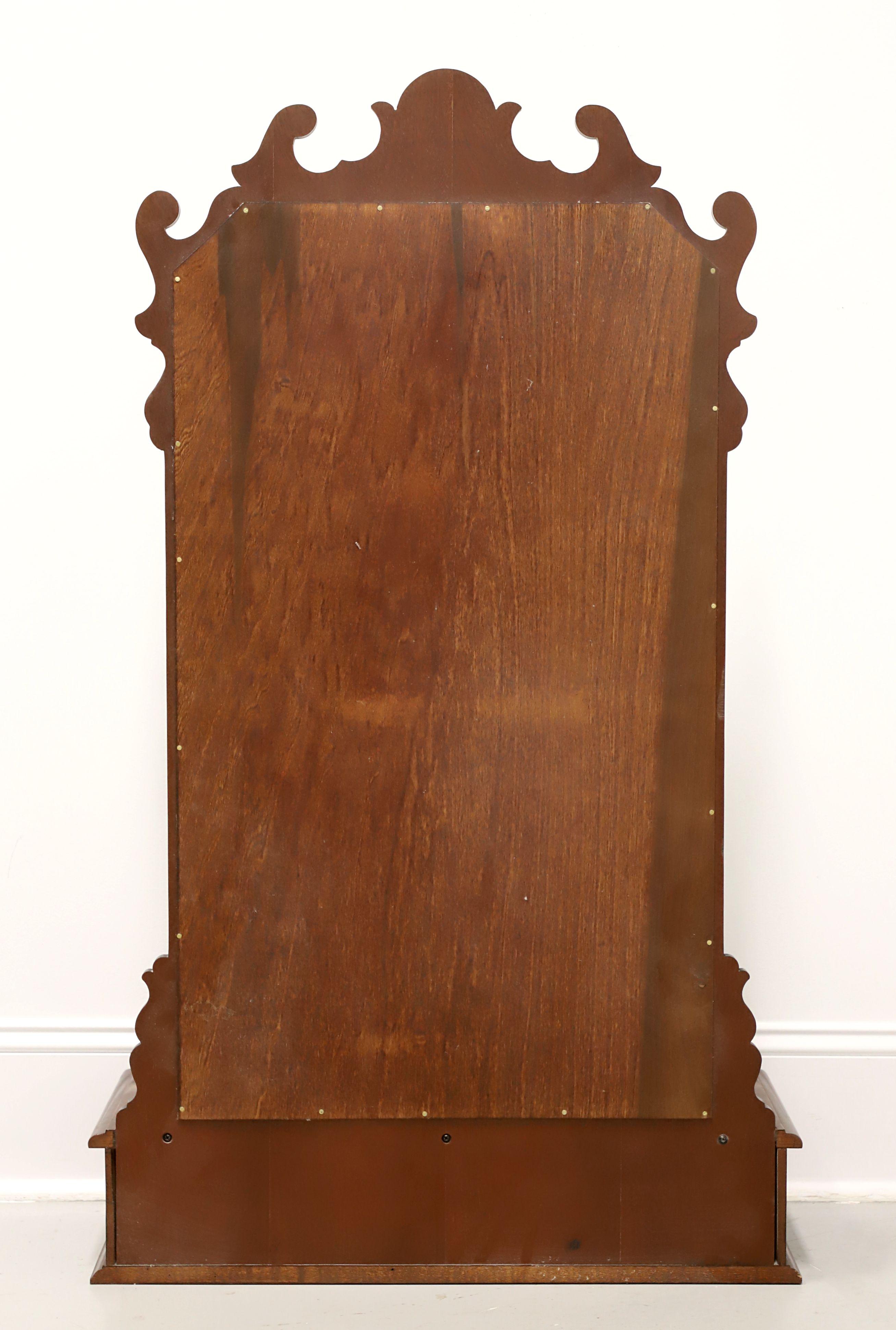 WHITE OF MEBANE Banded Mahogany Chippendale Dressing Mirror For Sale 3