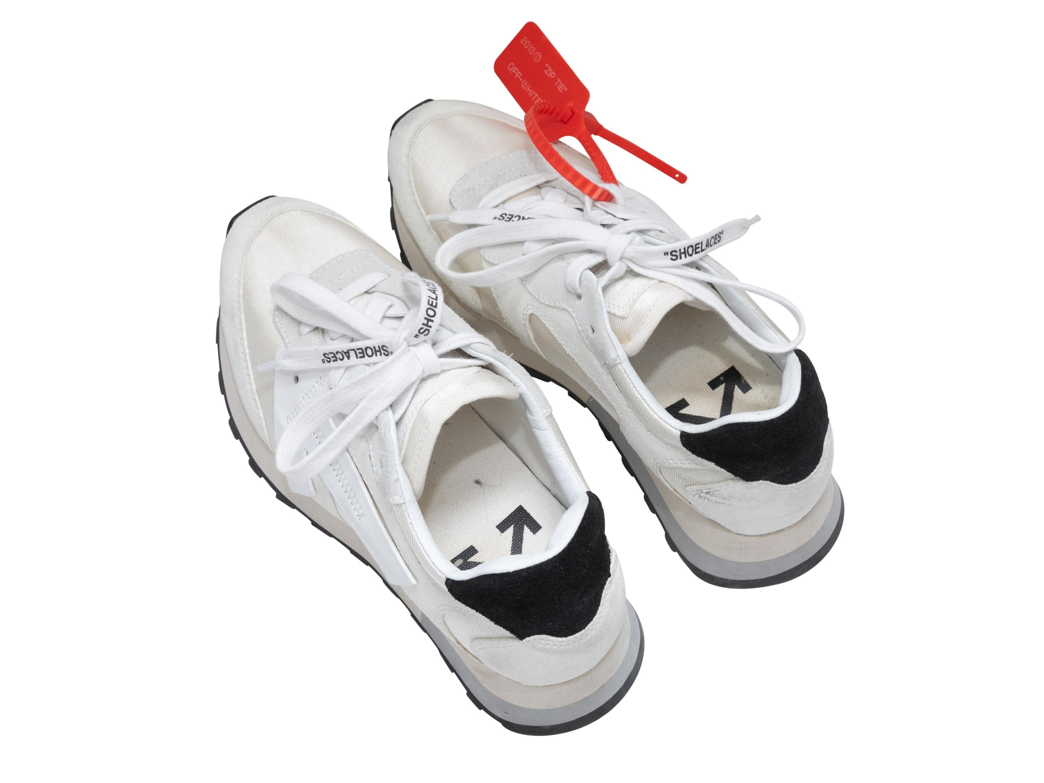 Gray White Off-White Low-Top Sneakers Size 36 For Sale