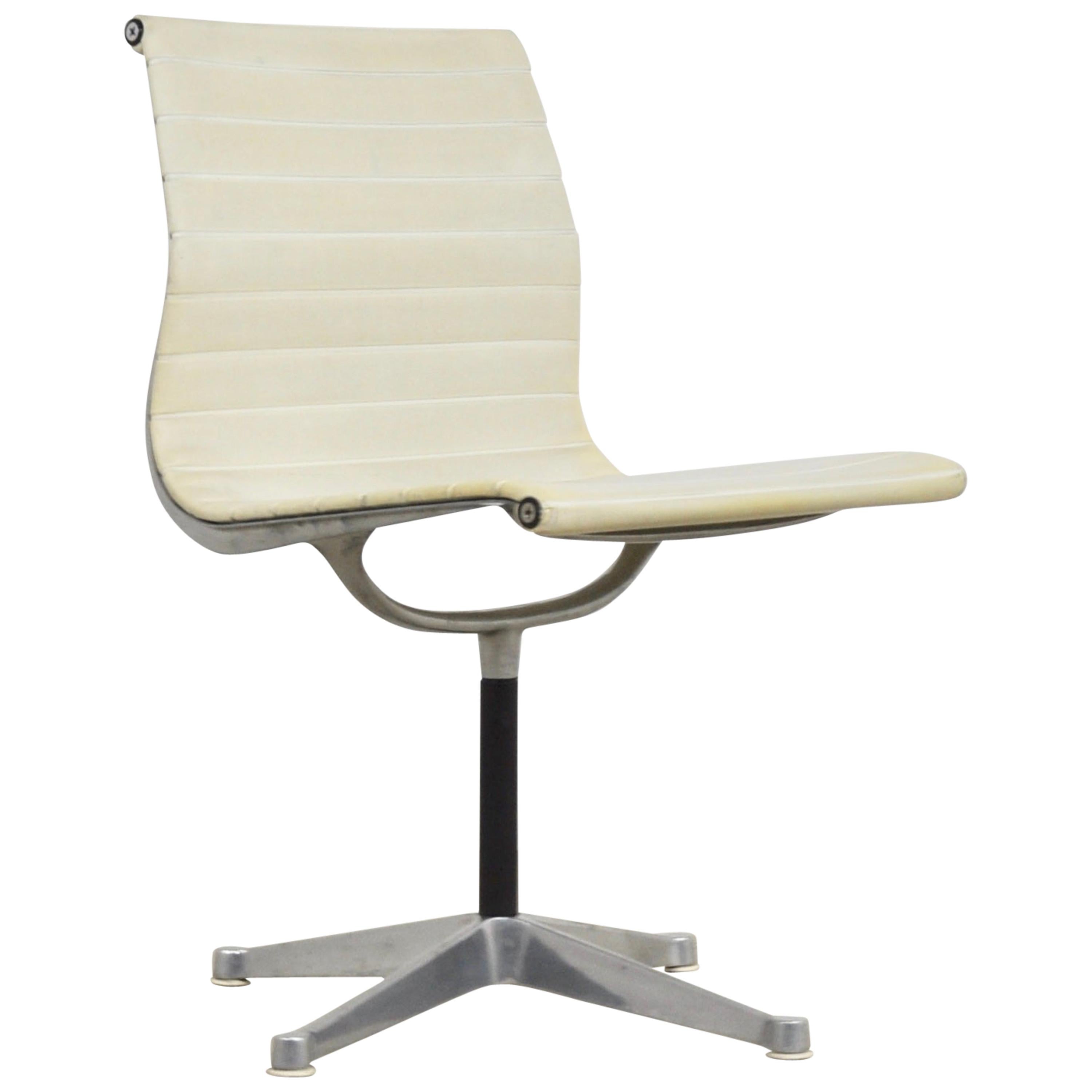 White Office Armchair by Charles and Ray Eames for Herman Miller, 1970s