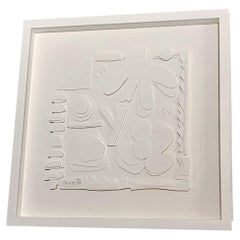 White On White Paper Cuts Collage von Nurit Amdur, Vereinigte Staaten, Contemporary