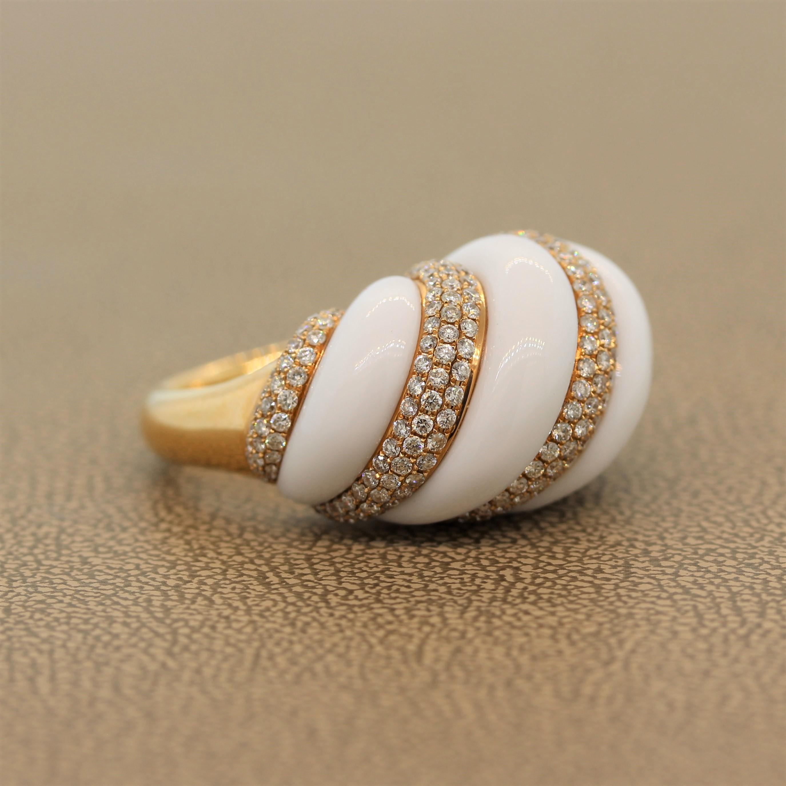 Round Cut White Onyx Diamond Gold Cocktail Ring For Sale