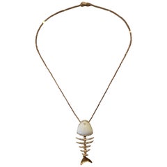 White Onyx Diamond Gold Fish-Bone Pendant Necklace