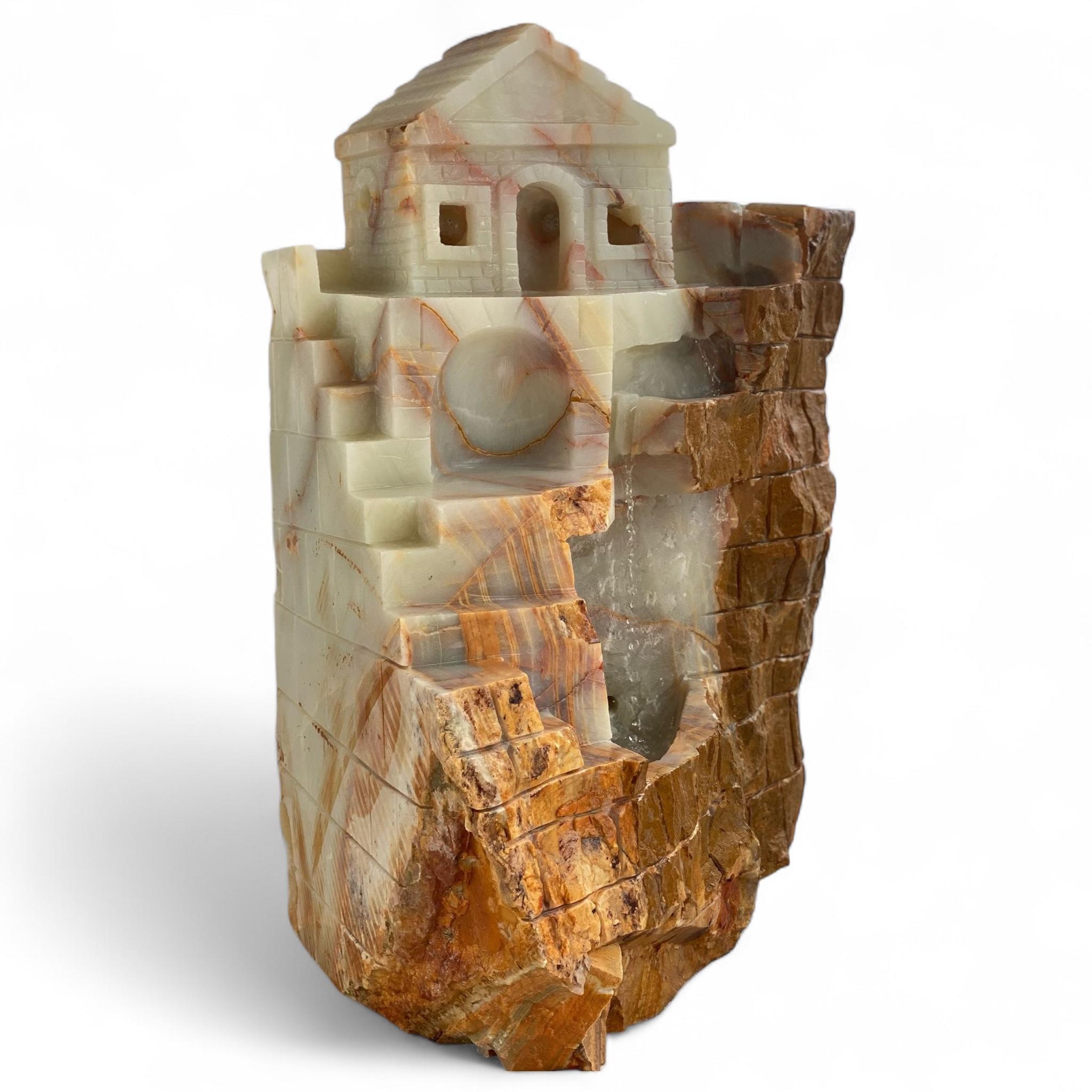 Fuente cascada de mármol ónix - Escultura de piedra tallada a mano Obra de arte de HAAND Europeo en venta