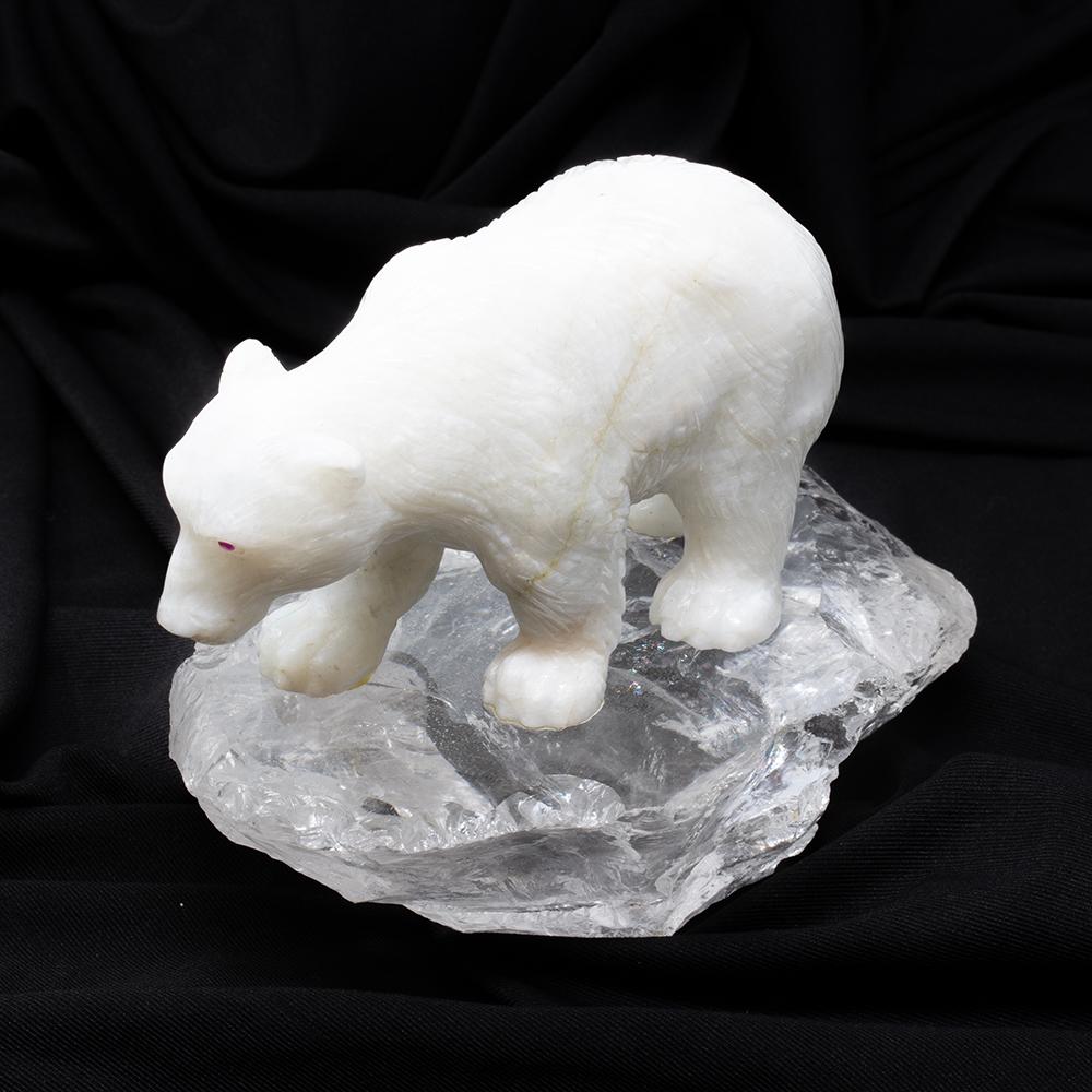 Polar Bear aus weißem Onyx von Alfred Lyndhurst mit Pfau (Faberge-Skulptur 1905-1915) im Zustand „Gut“ im Angebot in Newark, England