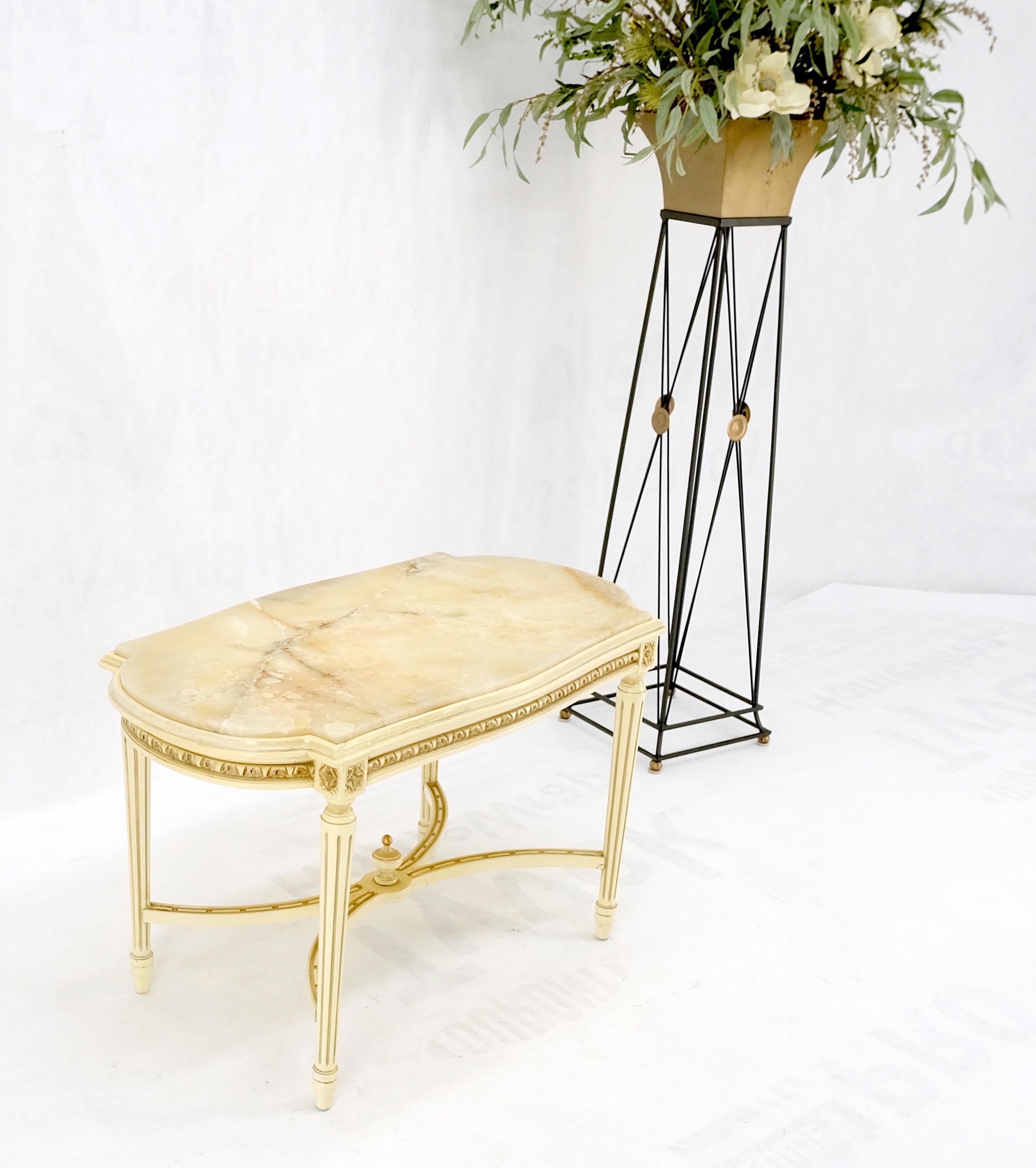 White onyx top stadium shape top beige lacquer carved stretcher base side coffee occasional lamp table mint!