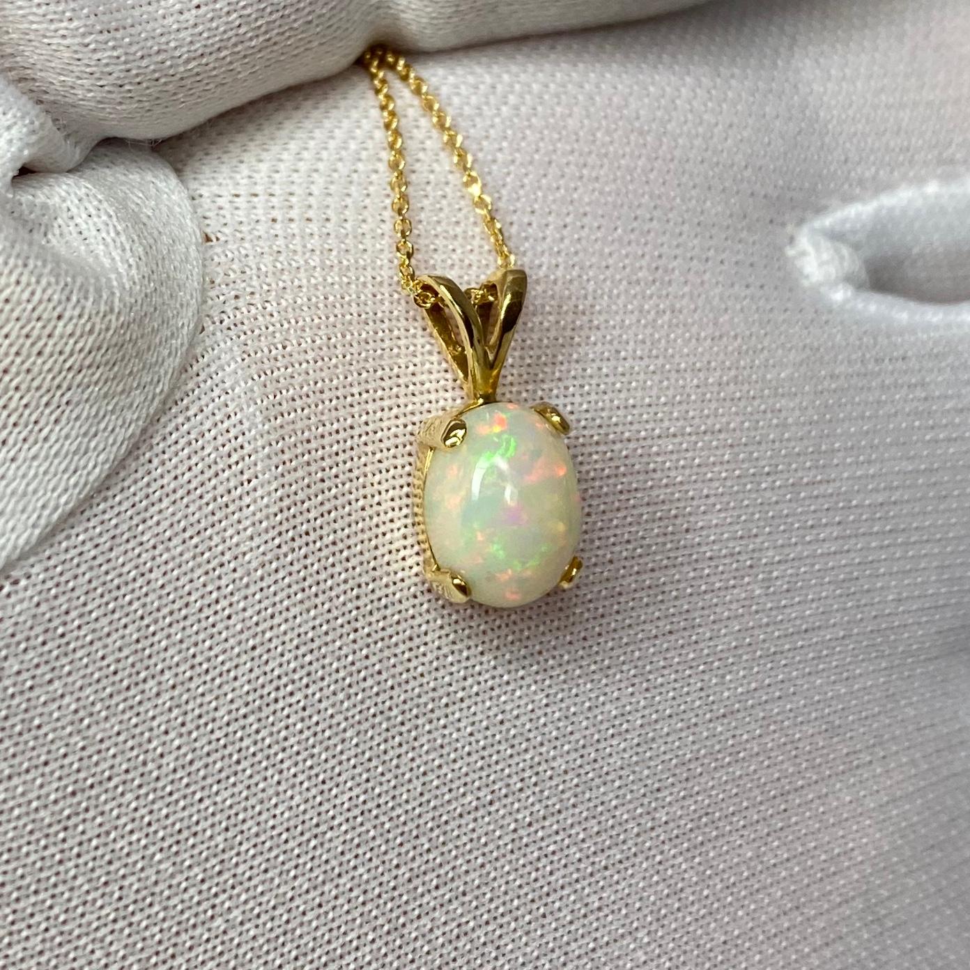 White Opal 1.38 Carat Oval Cabochon Cut Yellow Gold Solitaire Pendant Necklace 3