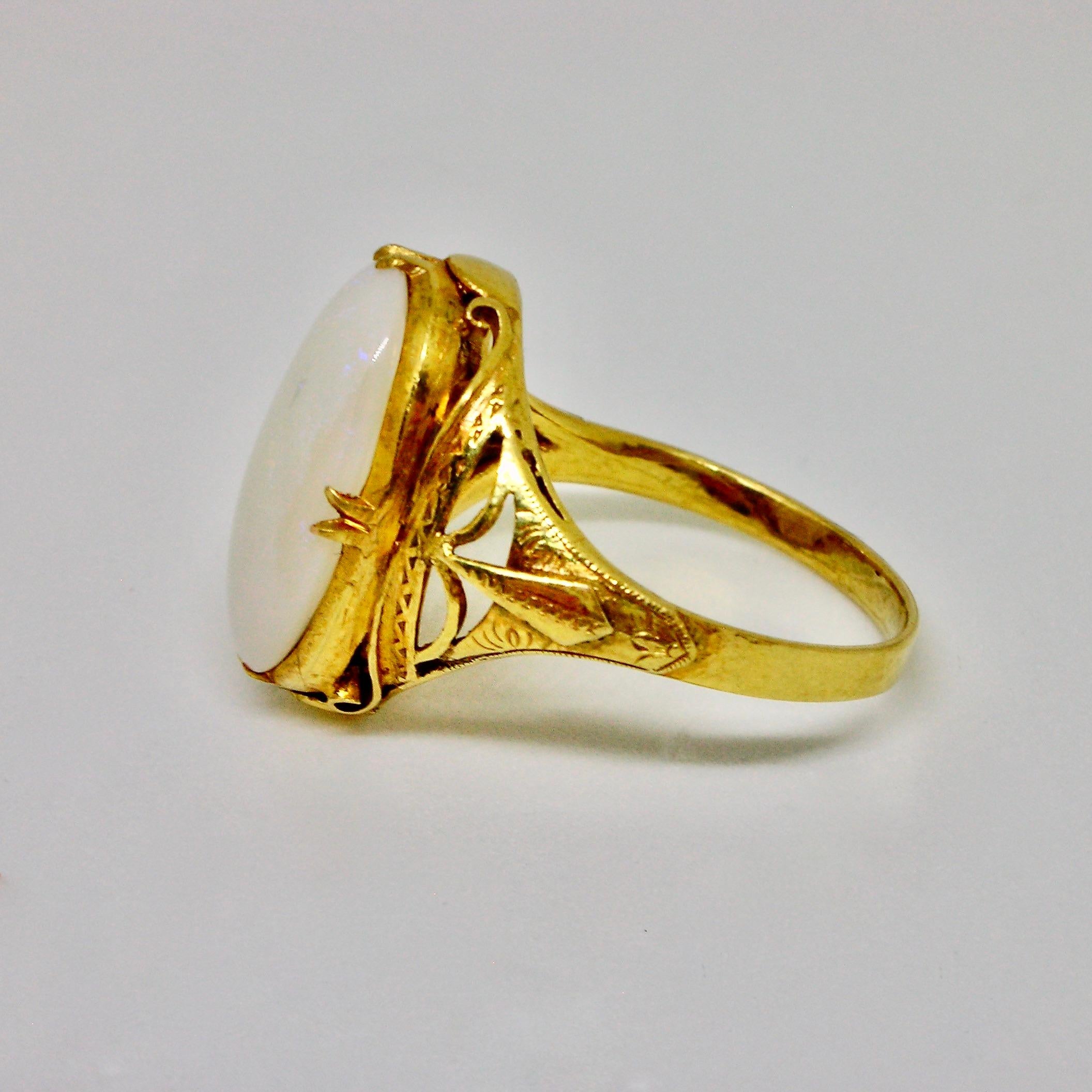White Opal Art Nouveau Ring In Good Condition For Sale In Milano, MI