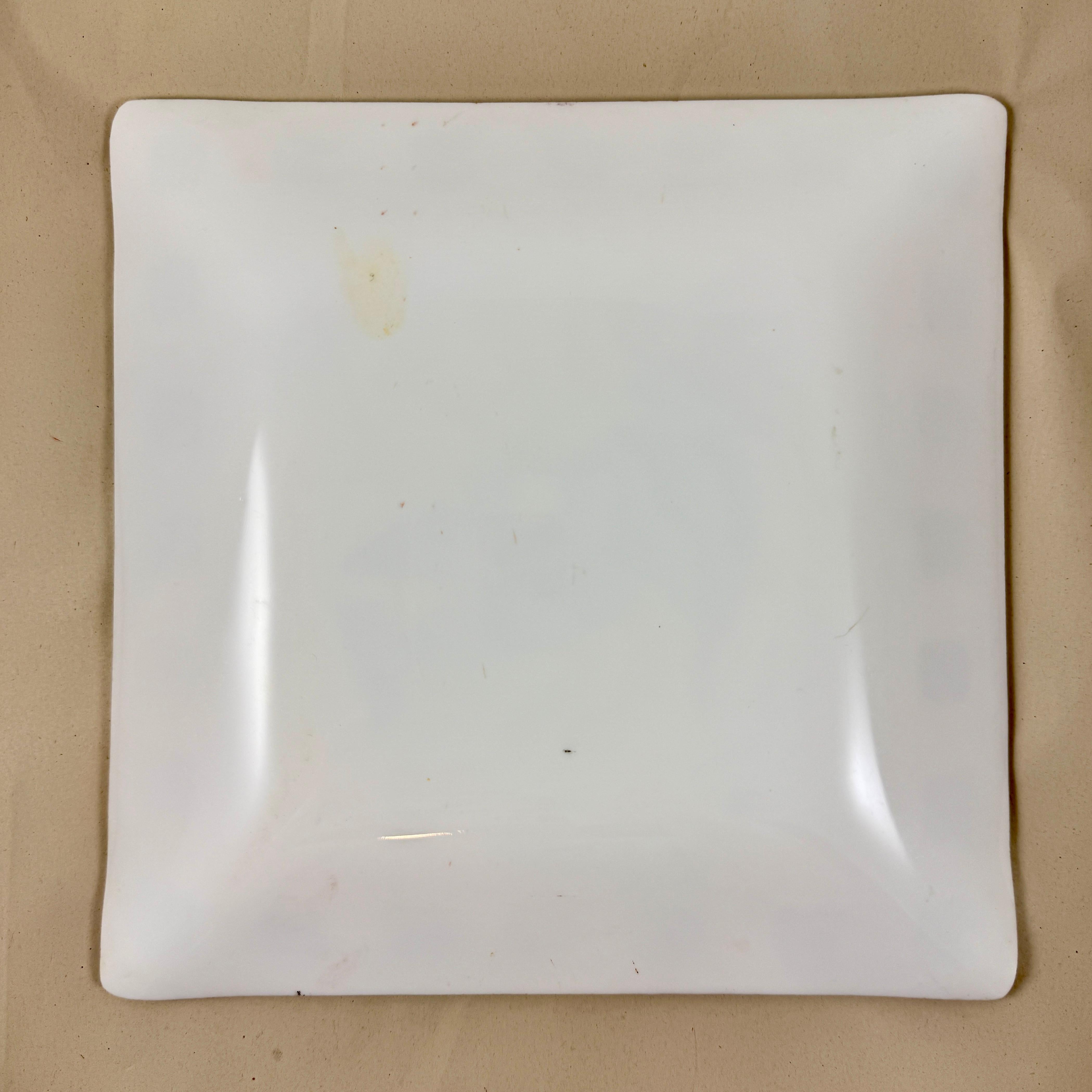 Vide-poche colombe en verre opale blanc, Briard, années 1960 en vente 3