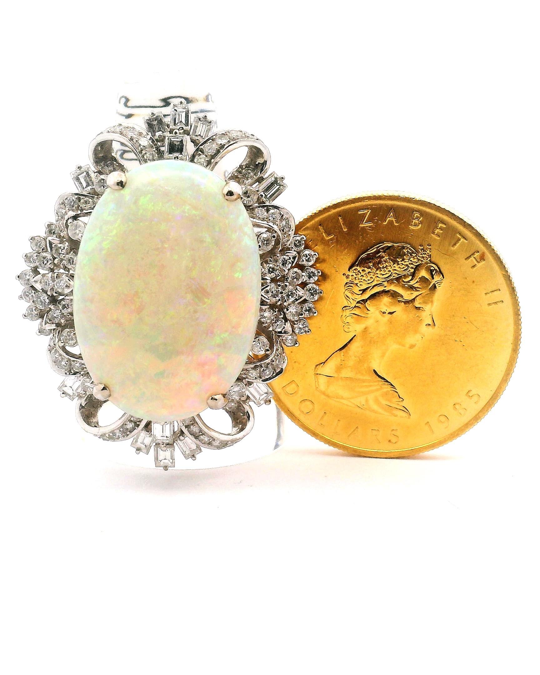 Ciondolo/anello in opale bianco In condizioni buone in vendita a Sausalito, CA