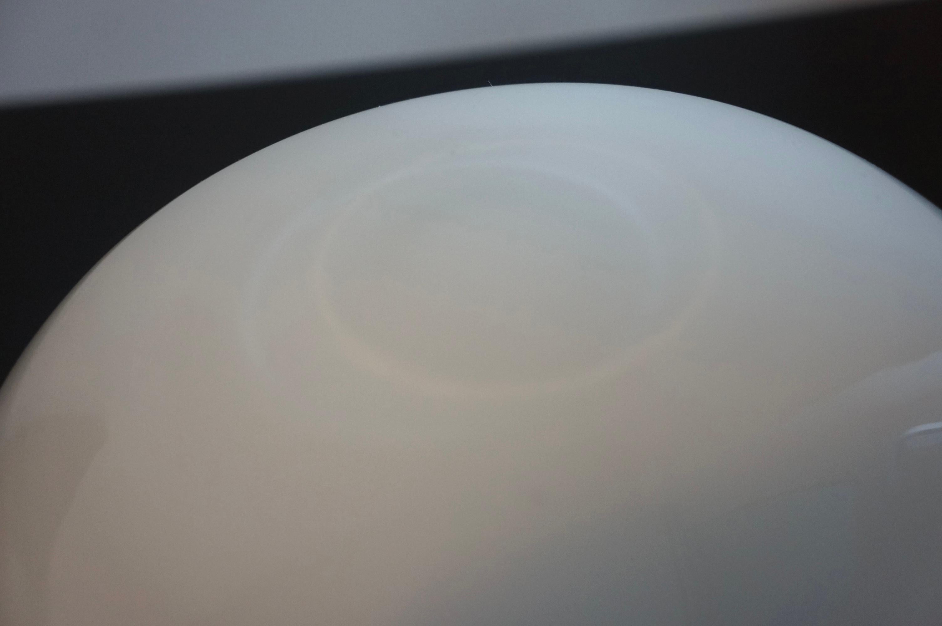Dekoschale aus weißem Opal- und Aquagrünem Murano-Kunstglas im Zustand „Gut“ im Angebot in Toronto, ON