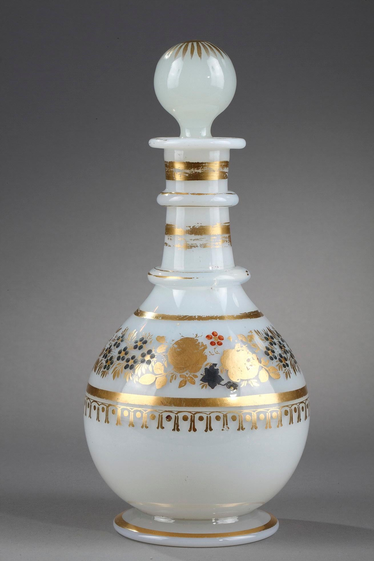 19th Century White Opaline Bottle with Desvignes Decoration For Sale