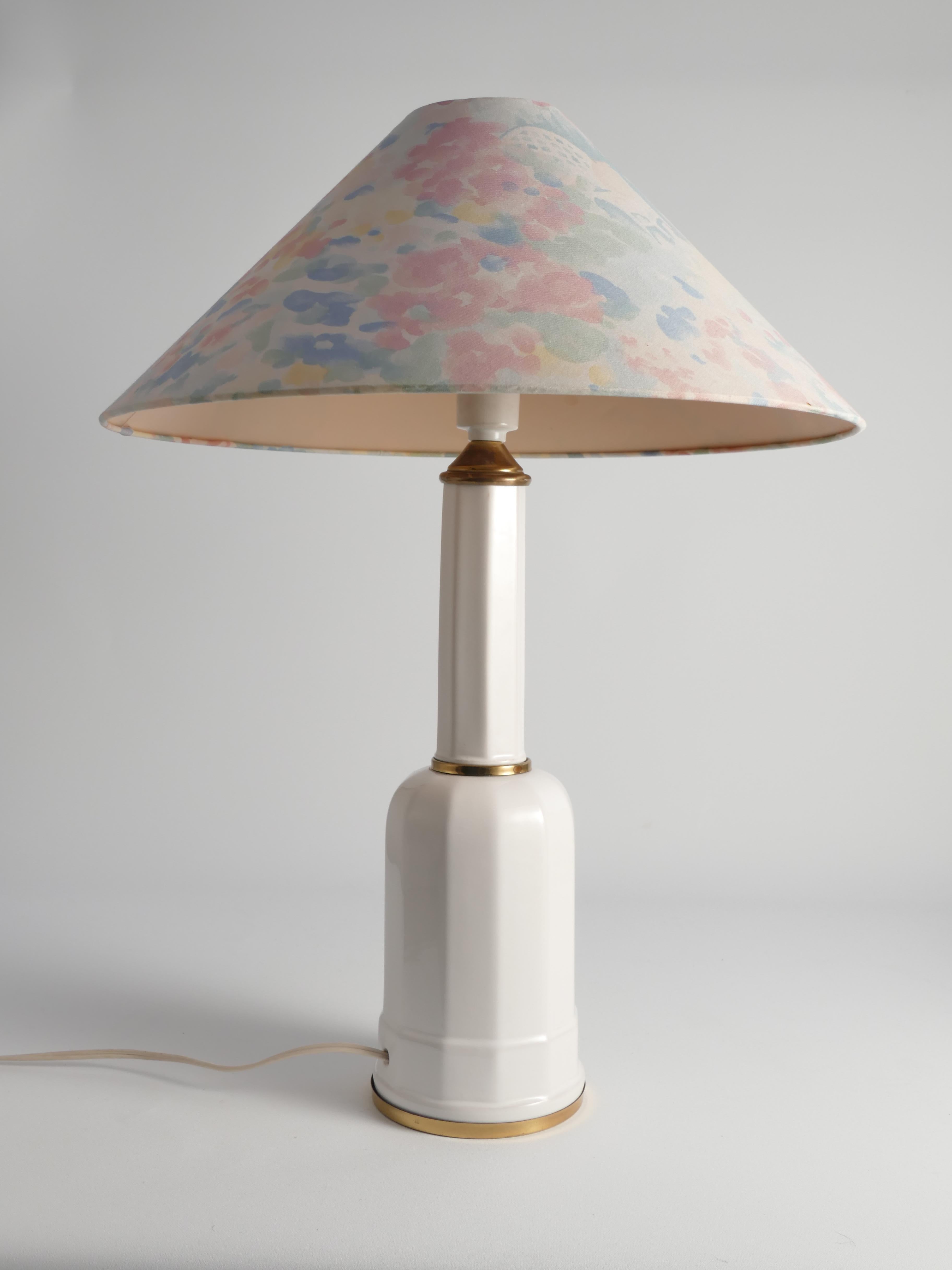 Lampe de table Heiberg en verre opalin blanc et laiton, Danemark, milieu du XIXe siècle en vente 3
