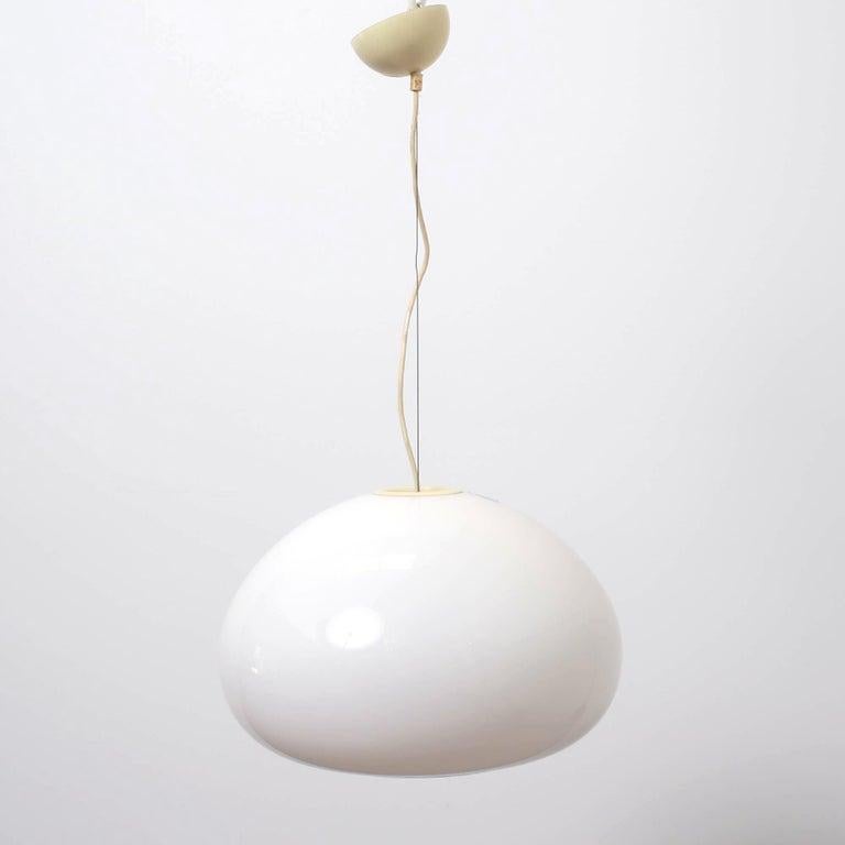 Mid-Century Modern White Opaline Glass Italian Pendant Lamp by Achille e Pier Giacomo Castiglioni For Sale